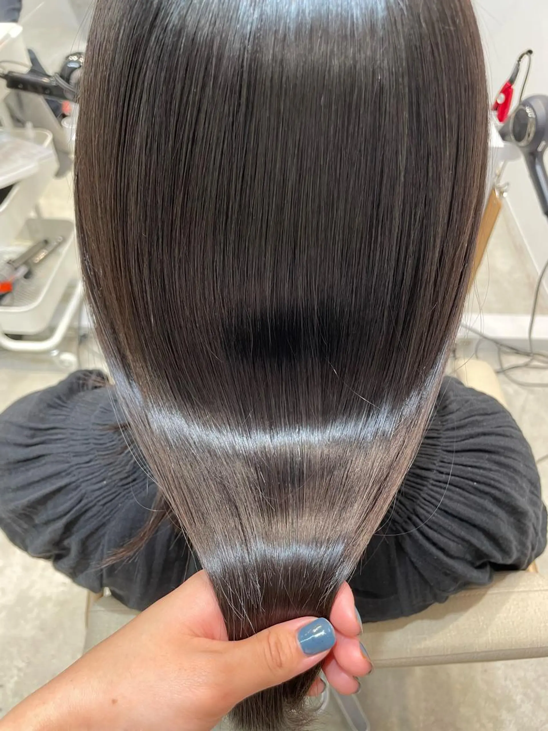 ミディアム FILMS 綾菜のヘアスタイル