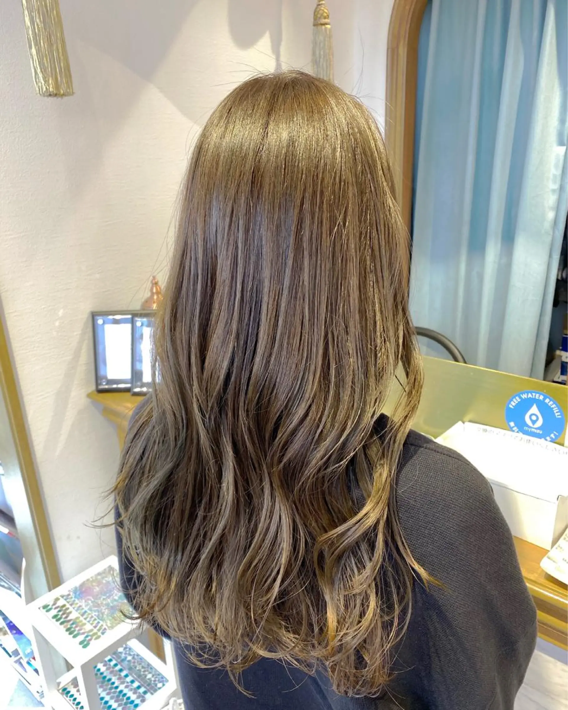 ロング カット ヘアカラー トリートメント レイヤーカット /透明感カラー西田のヘアスタイル