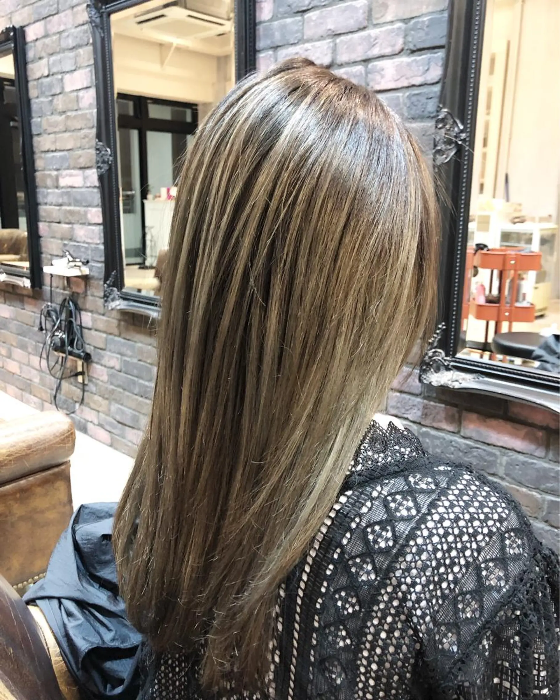 ロング カラー ハイライトカラー 外国人風カラー ハイライト カット ヘアカラー トリートメント olga所属・松尾謙佑【ハイライト LEDエクステ】のヘアスタイル