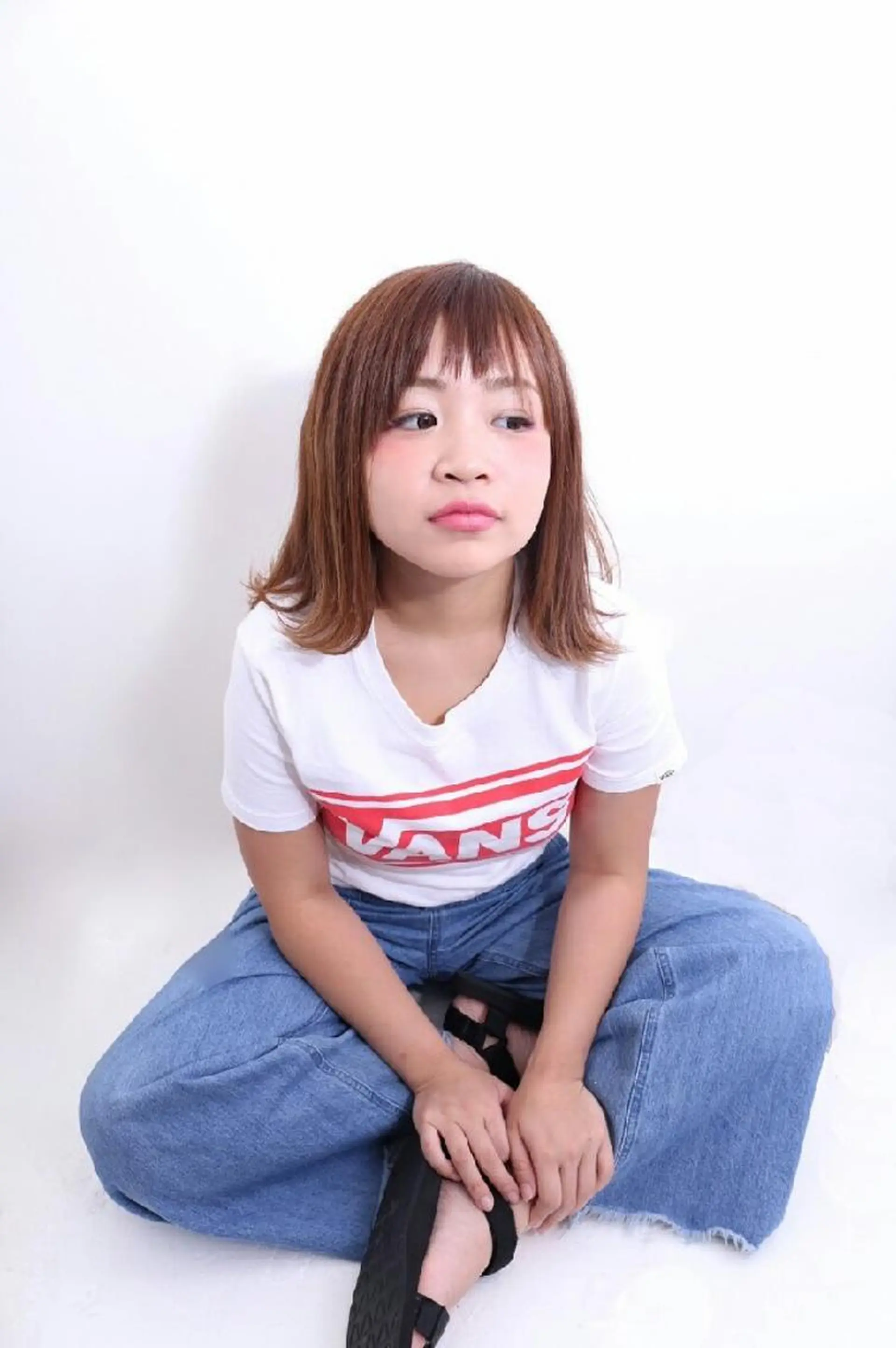 カラー ミディアム ヘアアレンジ 外ハネヘア ブリーチ/ヘアケア/ 艶髪/イギチハルのヘアスタイル