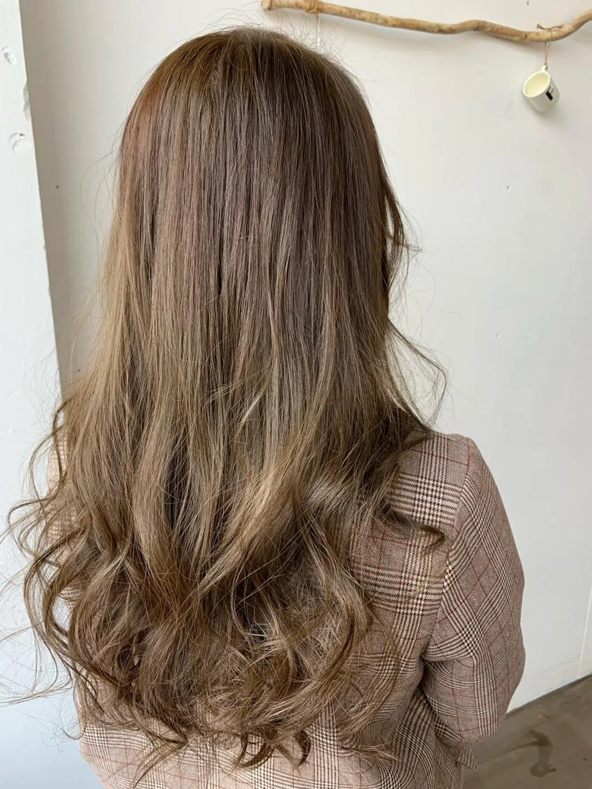 ロング カラー RINKA 琳茄のヘアスタイル