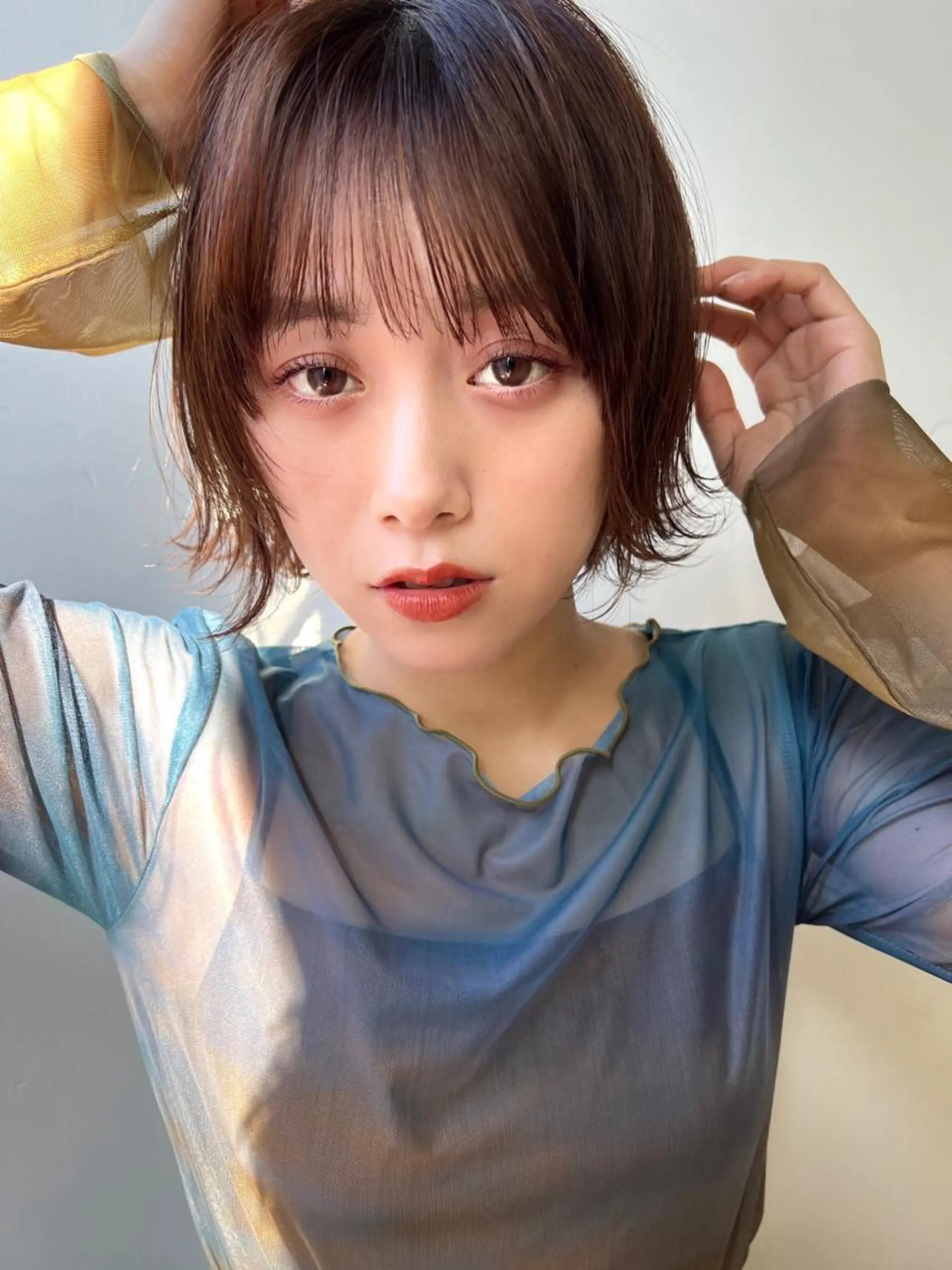 カラー ブラウンカラー KAZUKI新宿 カット　パーマのヘアスタイル