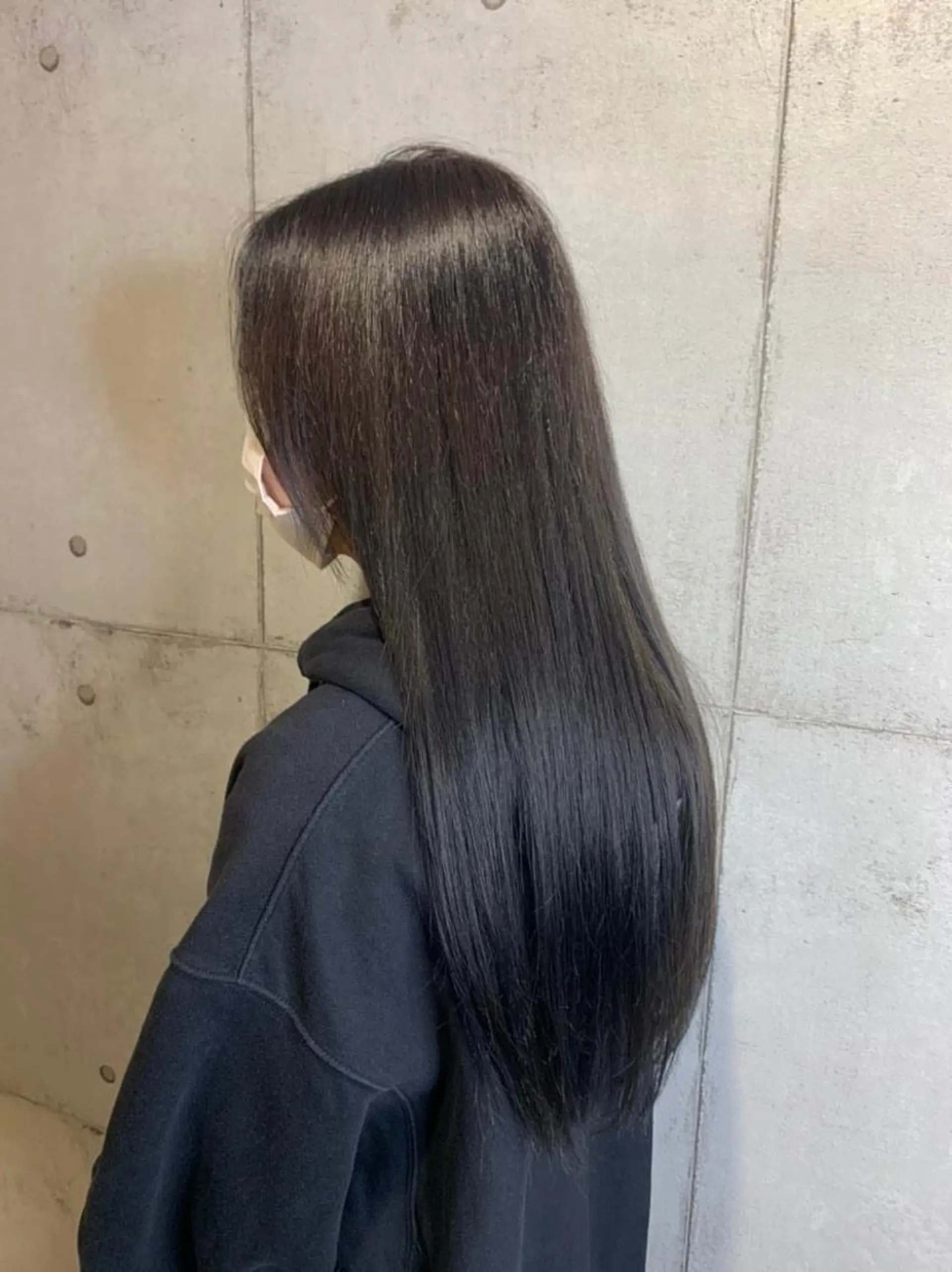 ロング カラー newi赤羽 HINATAのヘアスタイル
