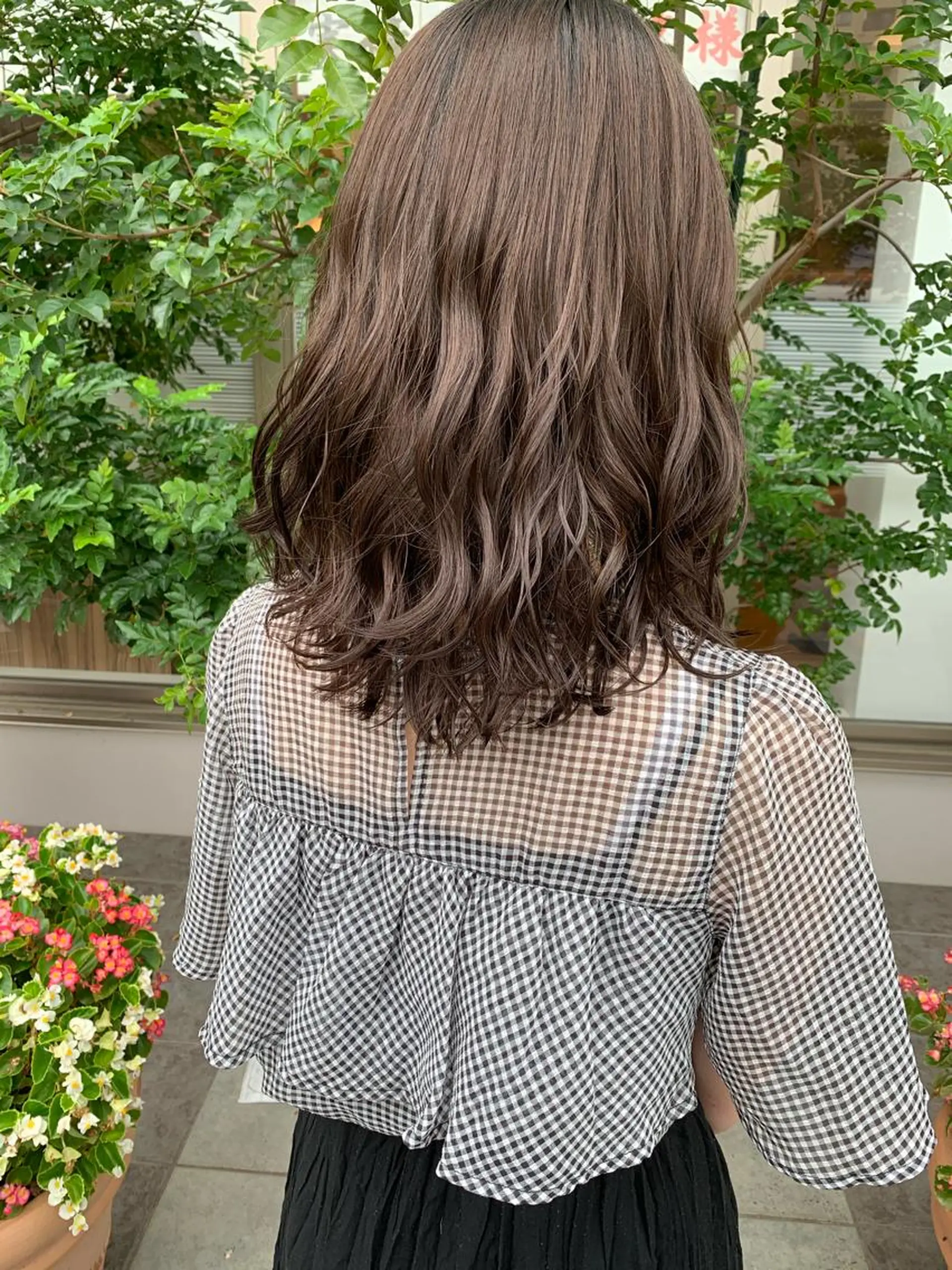 ミディアム カラー 髪質改善美容室Lust所属・美容室Lust💚 嶋崎　鷹のヘアスタイル