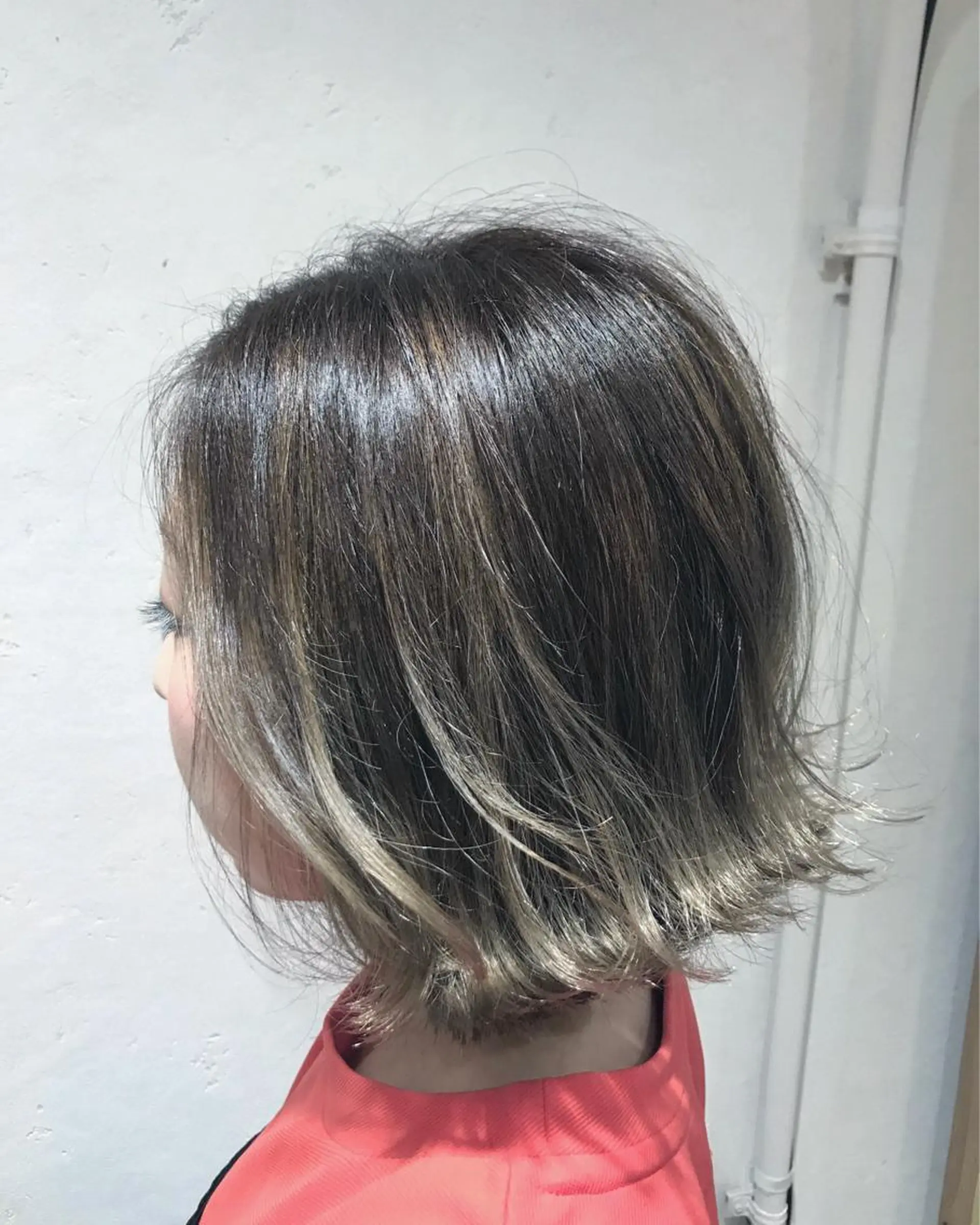 ミディアム カラー パーマ ヘアアレンジ ボブ 外ハネヘア filo byFeria渋谷所属・縮毛矯正/美髪 髪質改善/石田幸輔のヘアスタイル