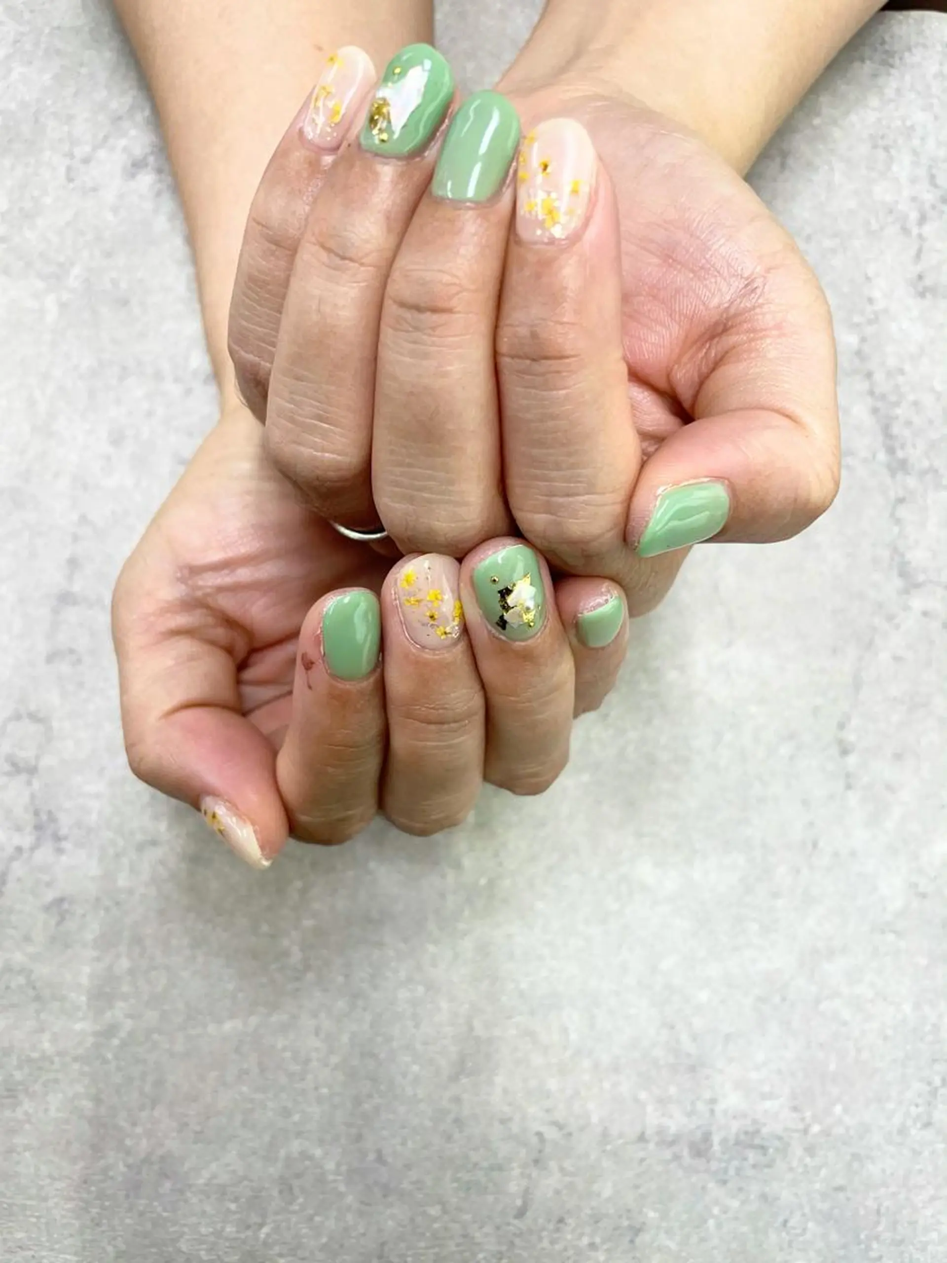 ネイル グリーン ピスタチオネイル FASTNAIL PLUS 新宿店のネイルデザイン