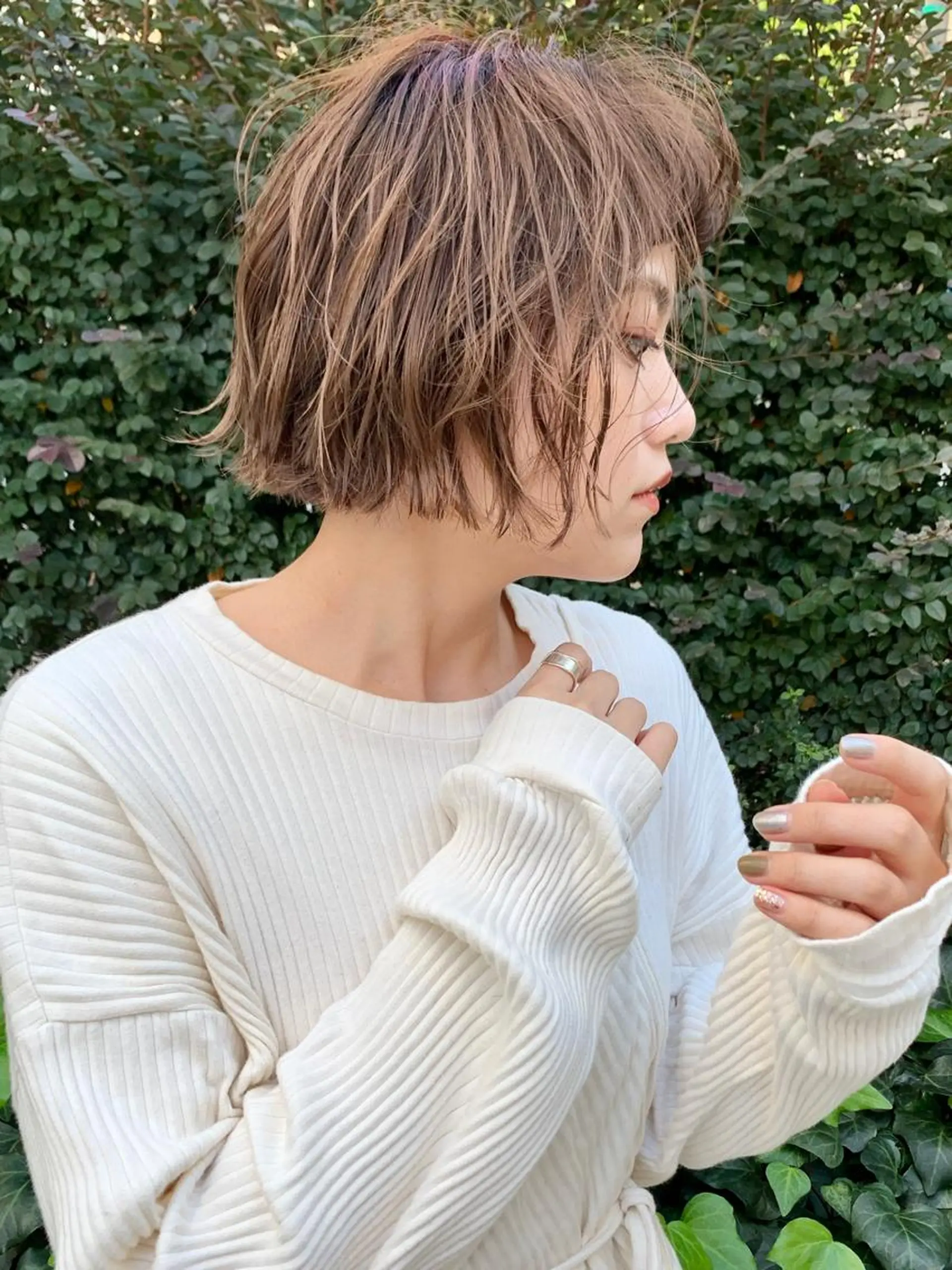 ショート カラー アッシュ ラベンダーカラー ラベンダーアッシュ ボブ 伸ばしかけ kibito所属・大西 真人🪴のヘアスタイル