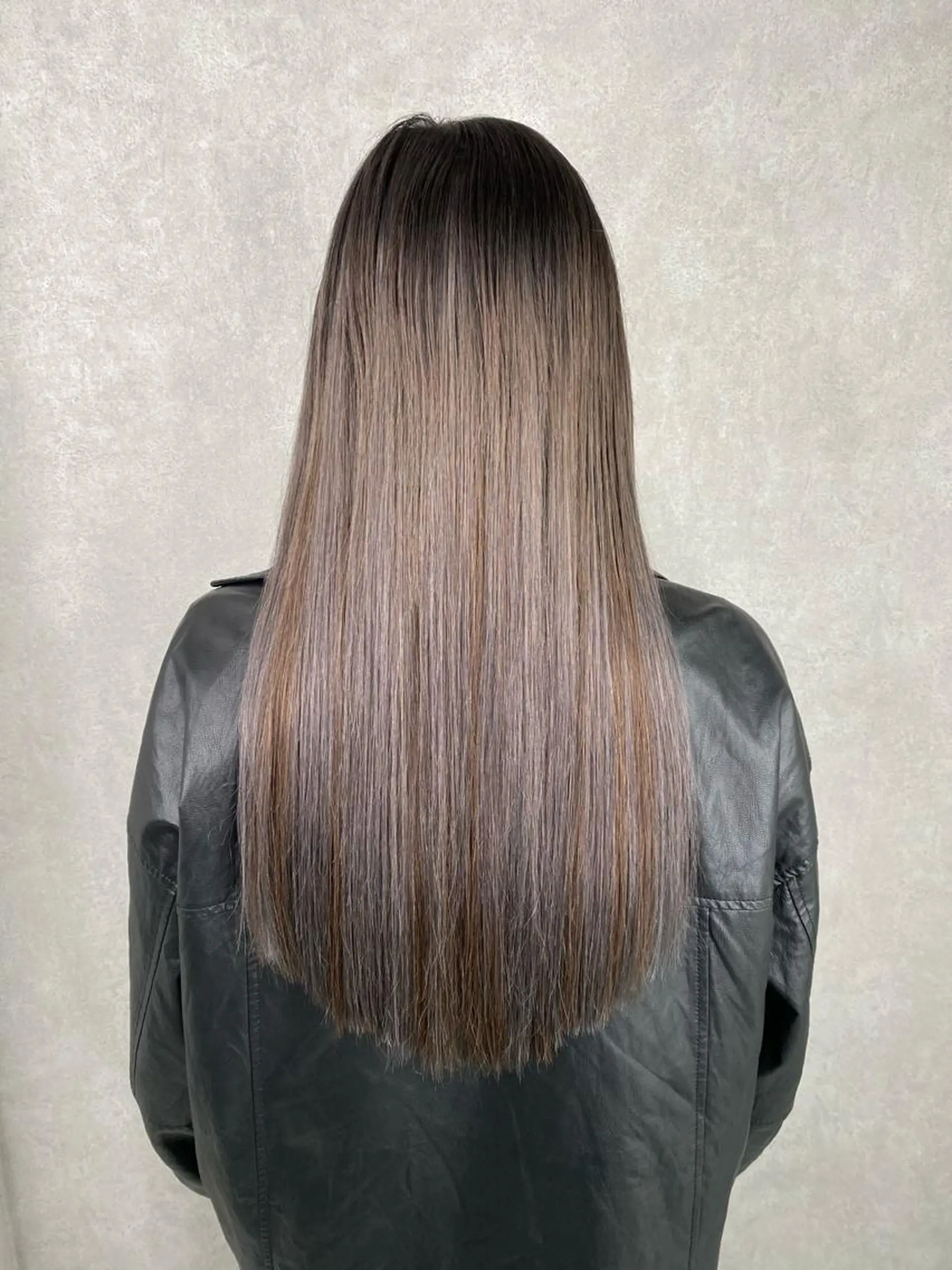 ロング 💎馴染むエクステ ×カラーTOMO💎のヘアスタイル