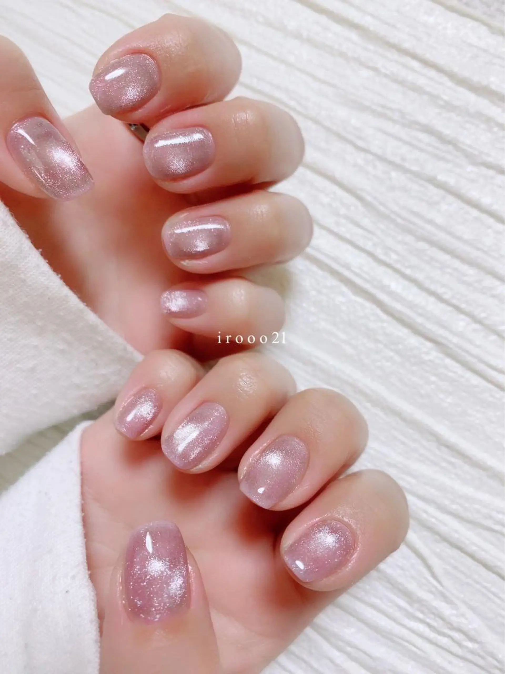 ネイル 氷ネイル・うるうるネイル マグネットネイル ハンドネイル irooo 21のネイルデザイン