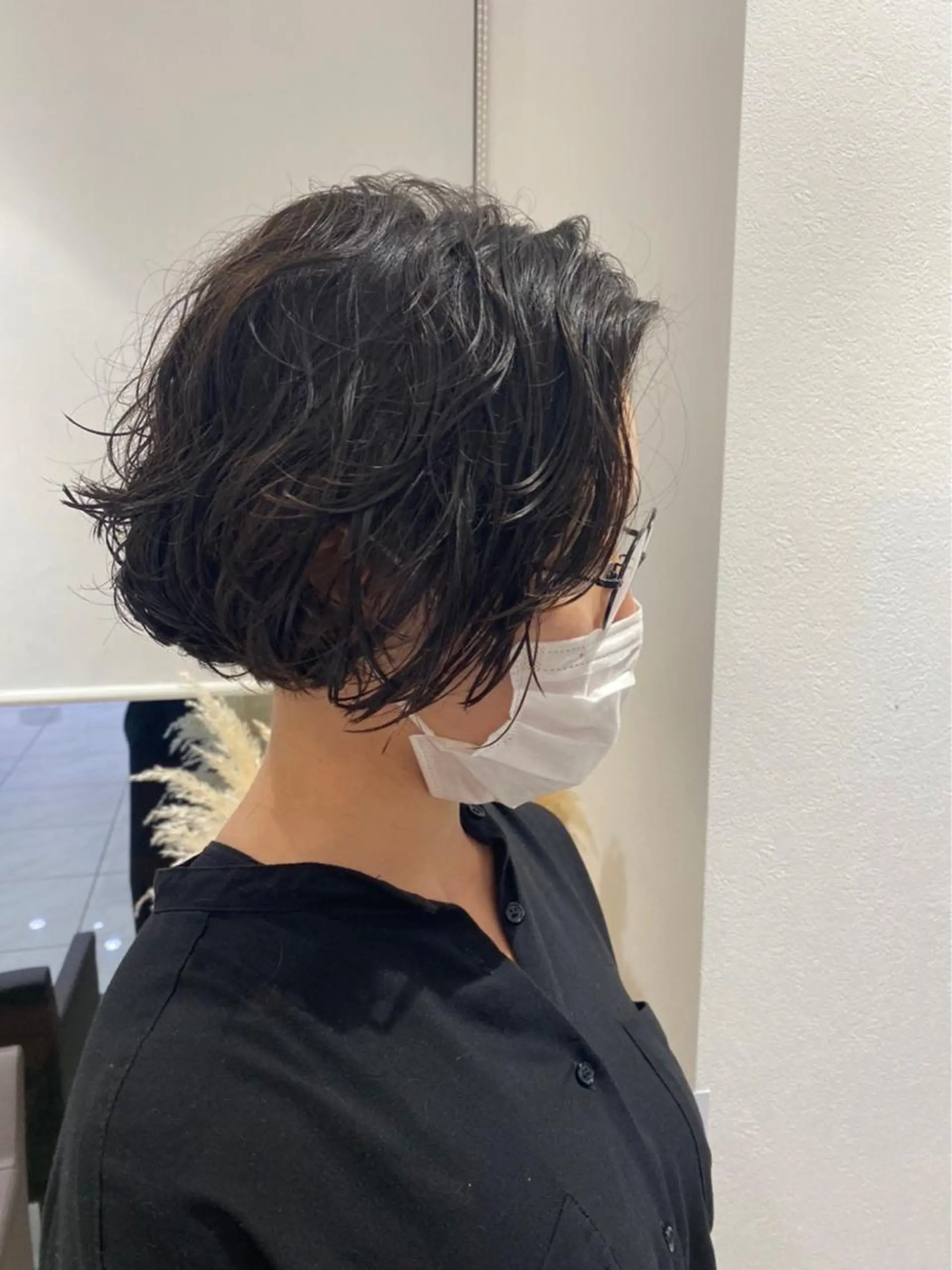 ショート パーマ 宮城 汐里のヘアスタイル