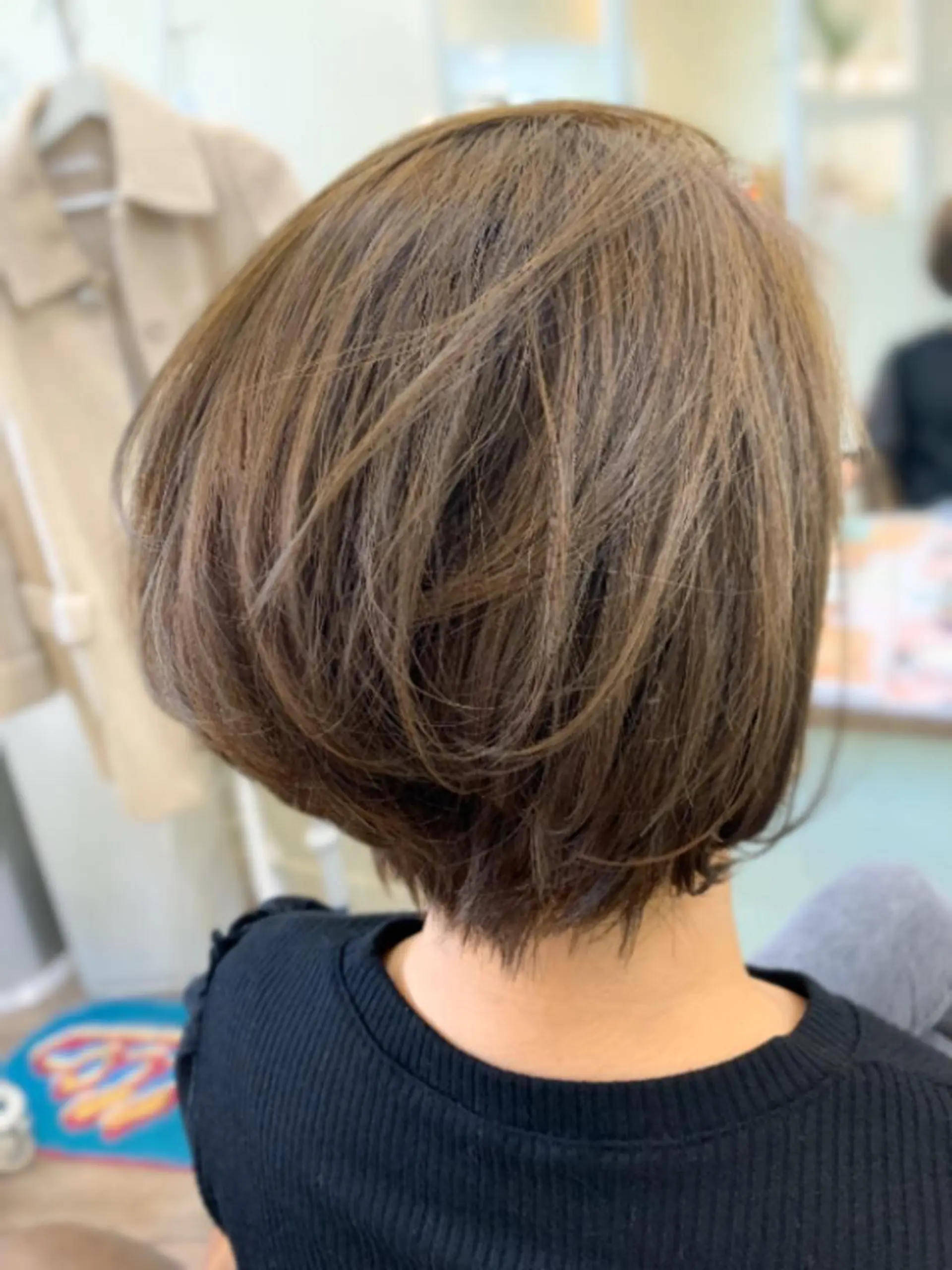 ミディアム カット ヘアカラー トリートメント 鶴見 和美のヘアスタイル