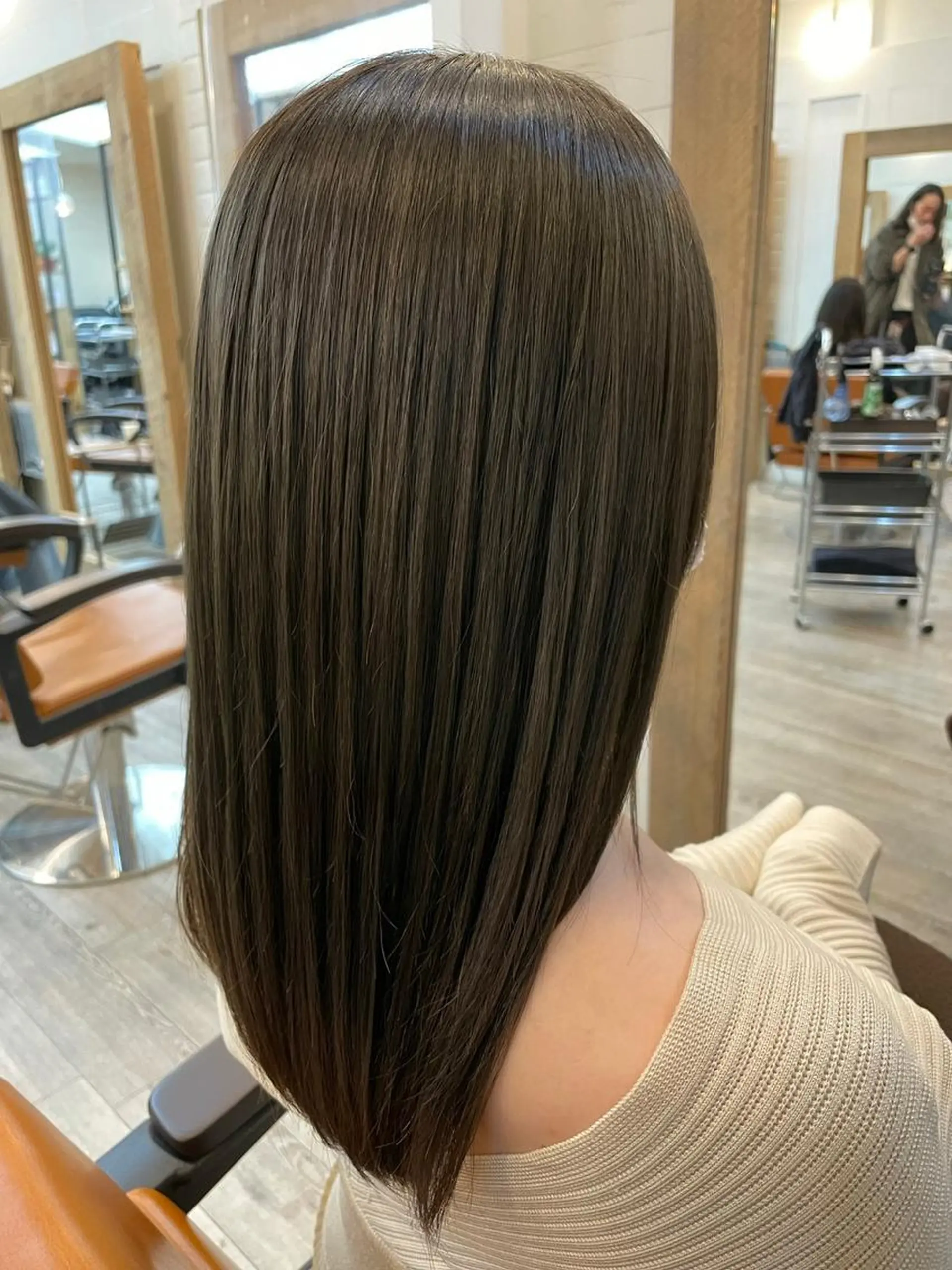 ロング カラー アディクシーカラー アッシュ ミストバング ブリーチ ブロンド カット 縮毛矯正 トリートメント N° anfeel 渋谷🪞🫧のヘアスタイル