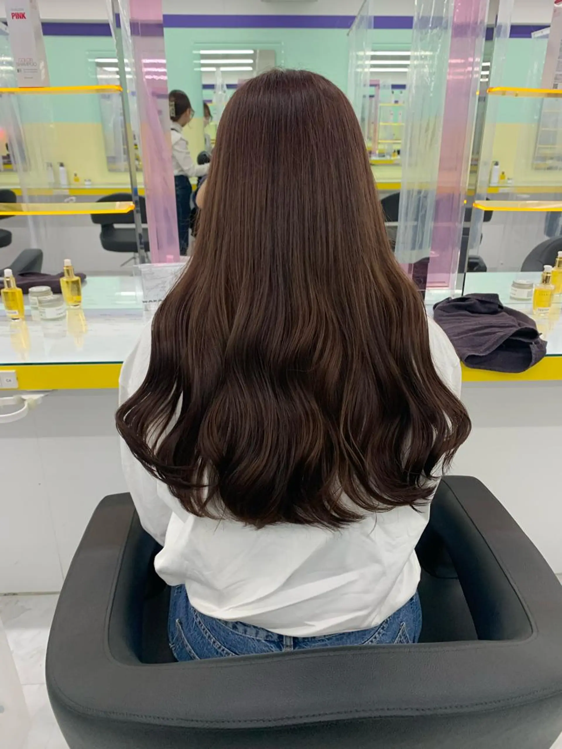 ロング カラー ヘアカラー トリートメント 🪞ハイトーン🪞 🤍waka🤍のヘアスタイル