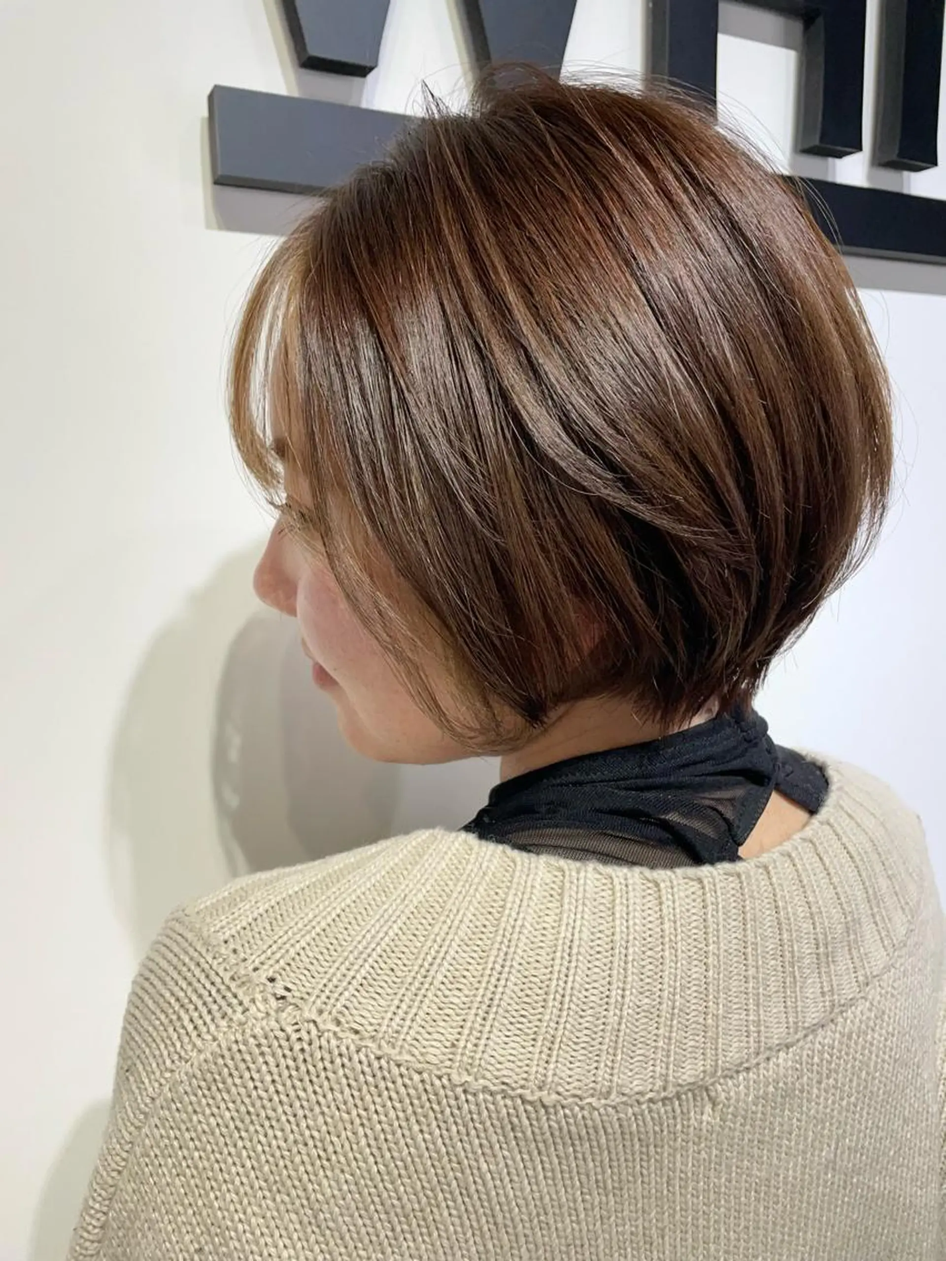 ショート カット ヘアカラー _WHITE所属・黒川 陵のヘアスタイル