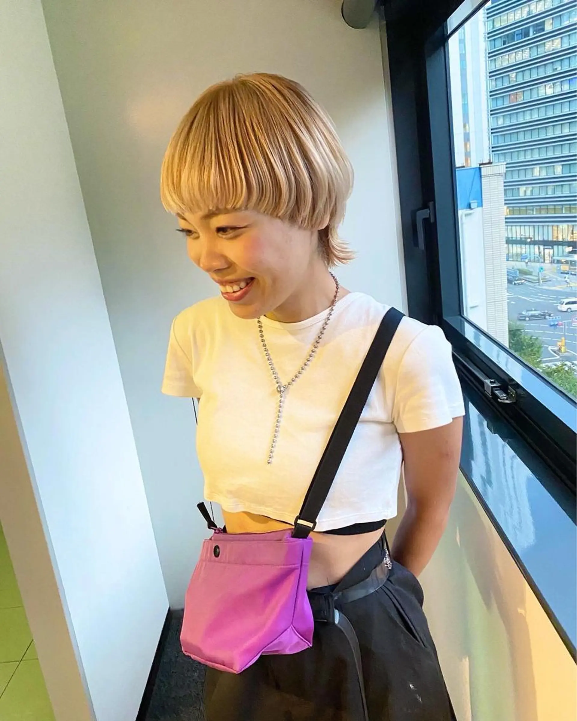 ショート カラー パーマ ヘアアレンジ 髪と音処　マトぺ所属・デザインカラー/ボブ ブリーチカラー/ユリのヘアスタイル