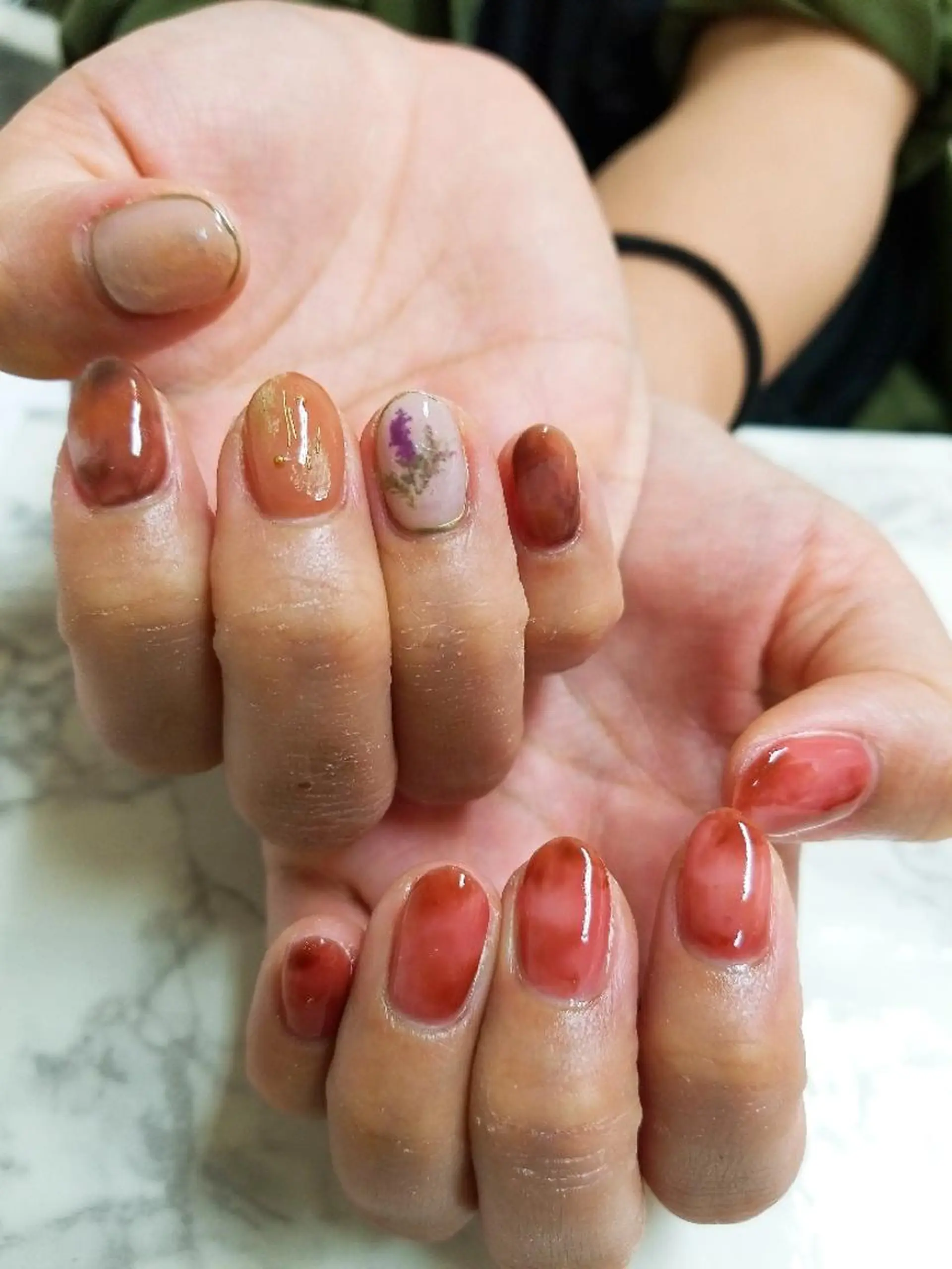 ネイル ハンドネイル 河野ちえ (雑誌掲載サロン)のネイルデザイン