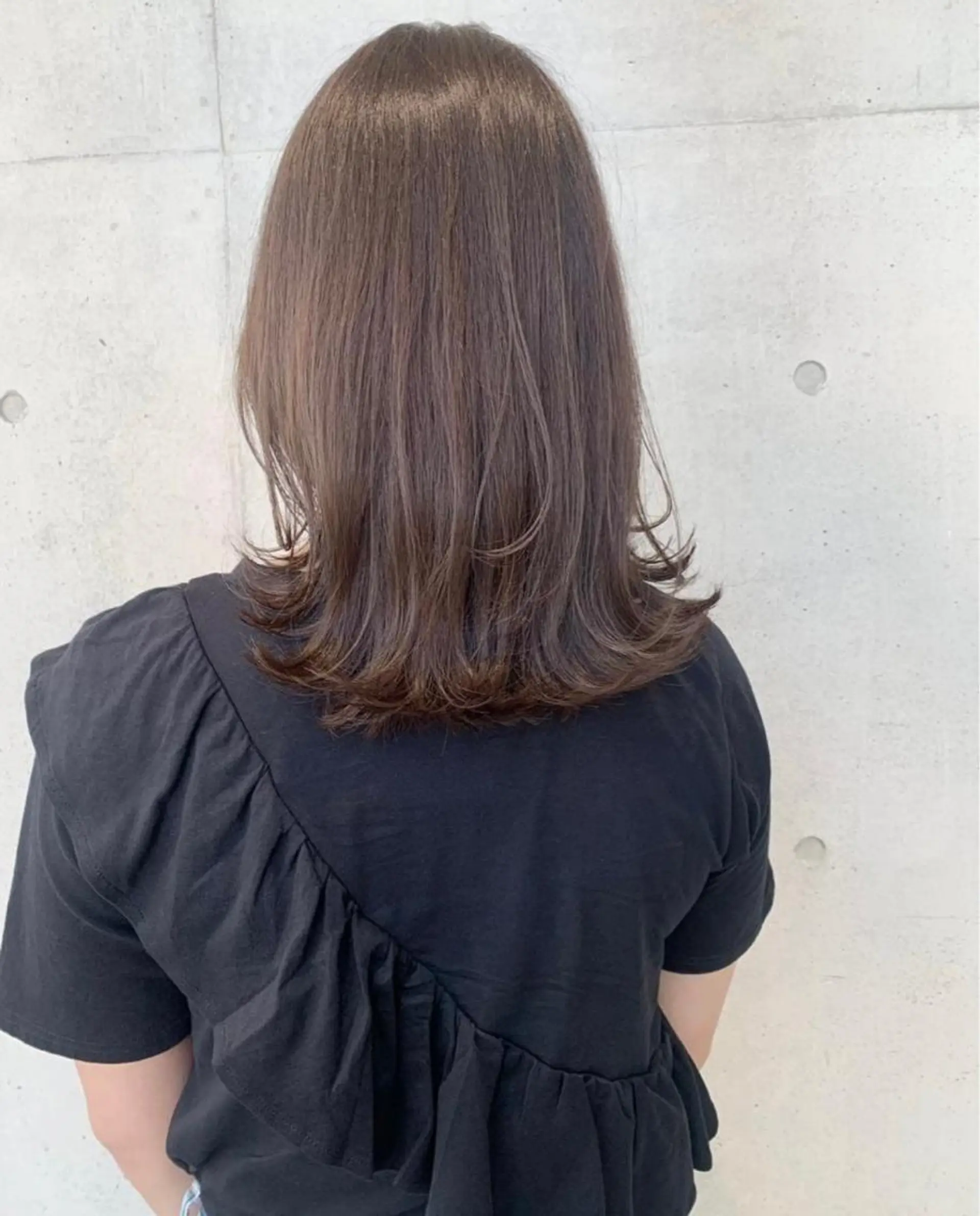 ミディアム カラー カット ヘアカラー トリートメント ヘッドスパ ヘアセット 透明感/オリーブ/ グレージュ/YUKAのヘアスタイル