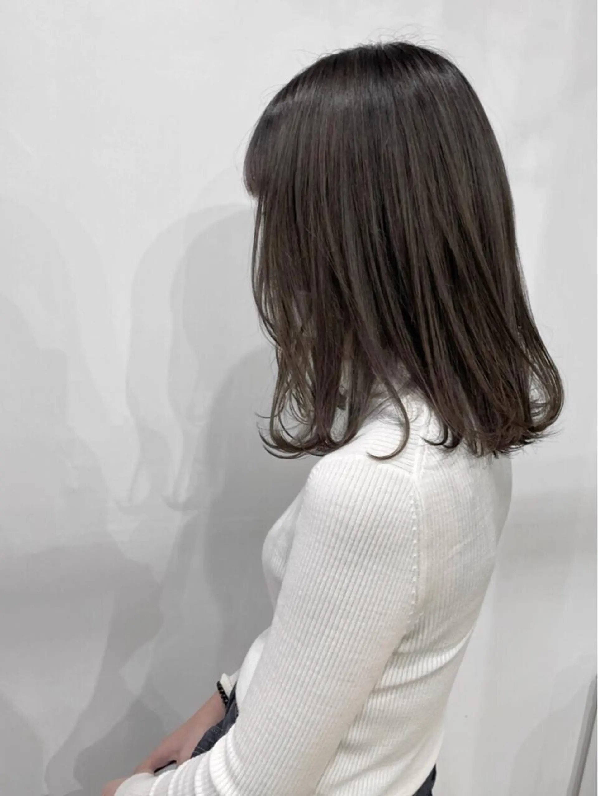 カラー ヘアカラー white.所属・white.梅田 デザインカラー🦄のヘアスタイル