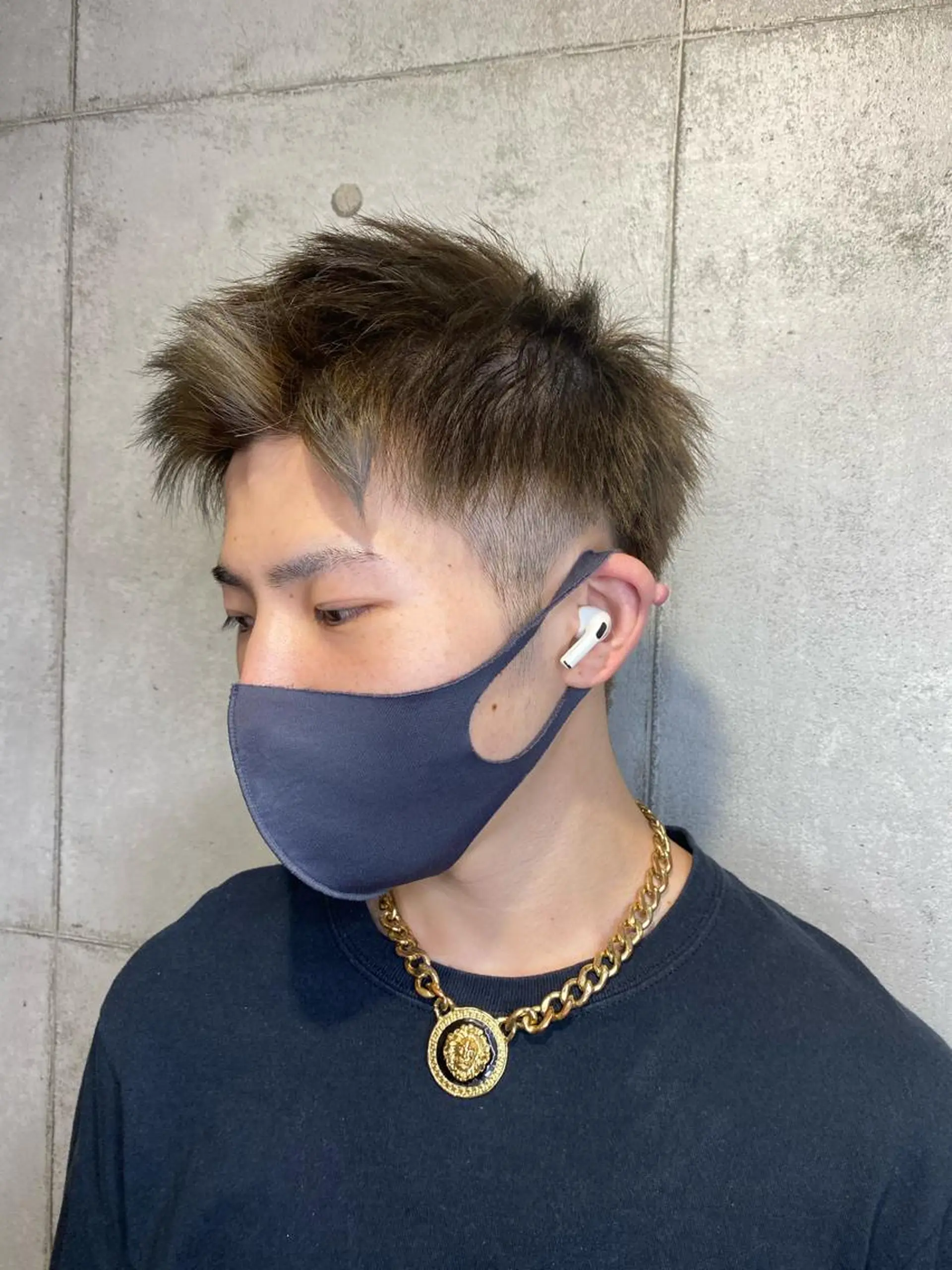 カラー メンズ newi赤羽 HINATAのヘアスタイル