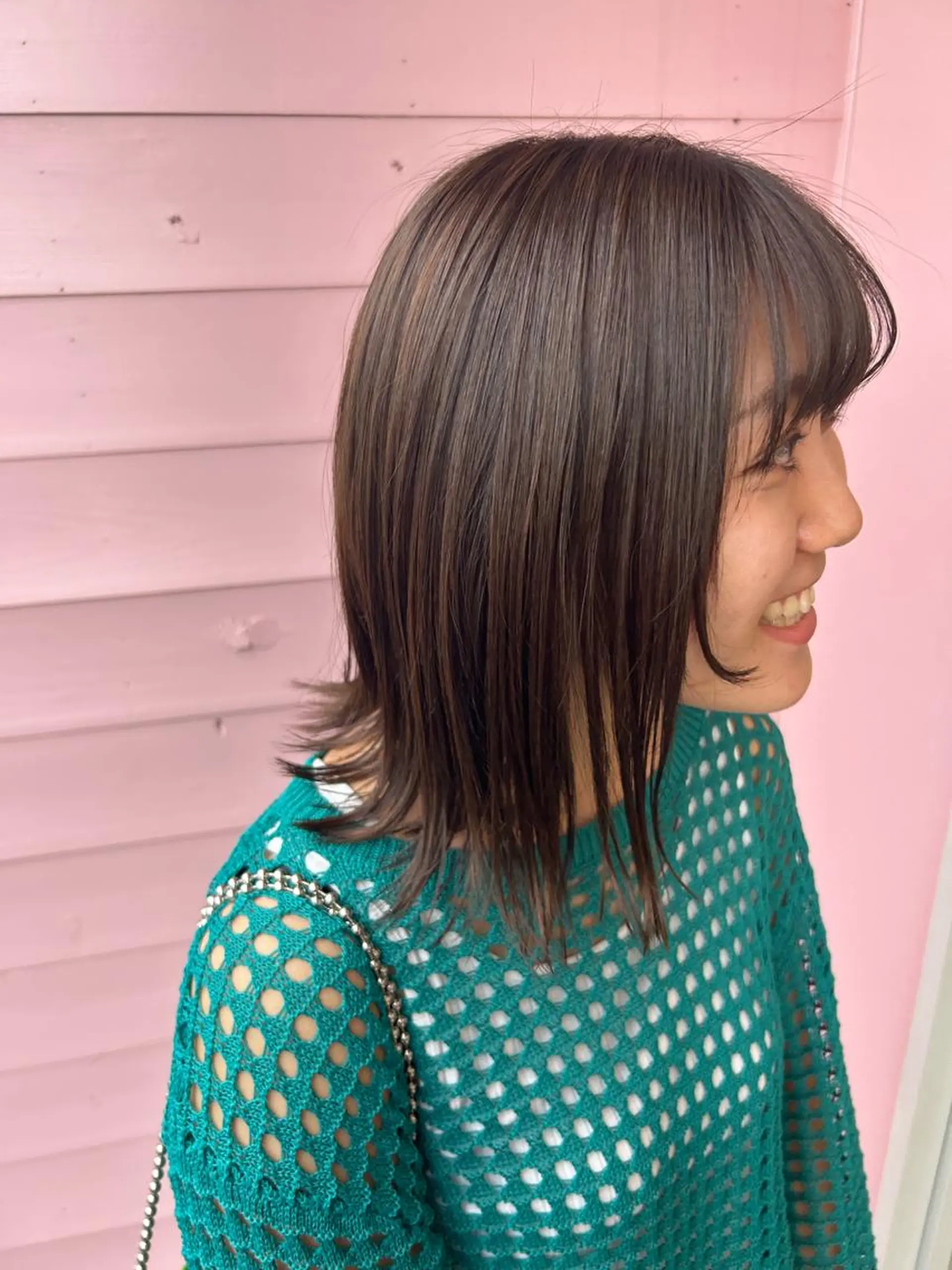 セミロング カラー 切りっぱなしボブ バレイヤージュ ブリーチ ケアブリーチ 透明感カラー ヘアカラー トリートメント 💙ルル💙 ハイトーン/レイヤーのヘアスタイル