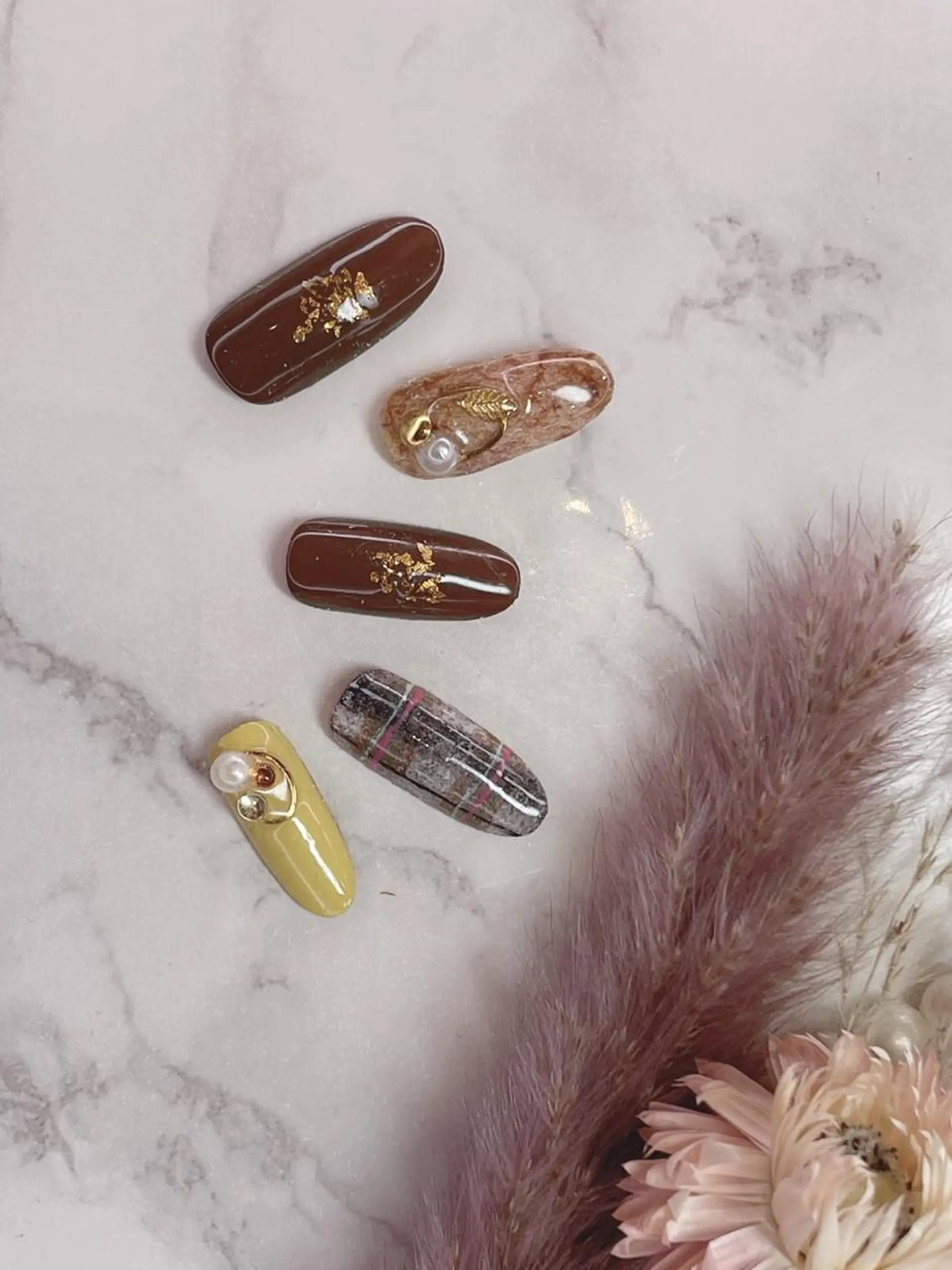 ネイル SINCERELY シンシアリー🌈のネイルデザイン