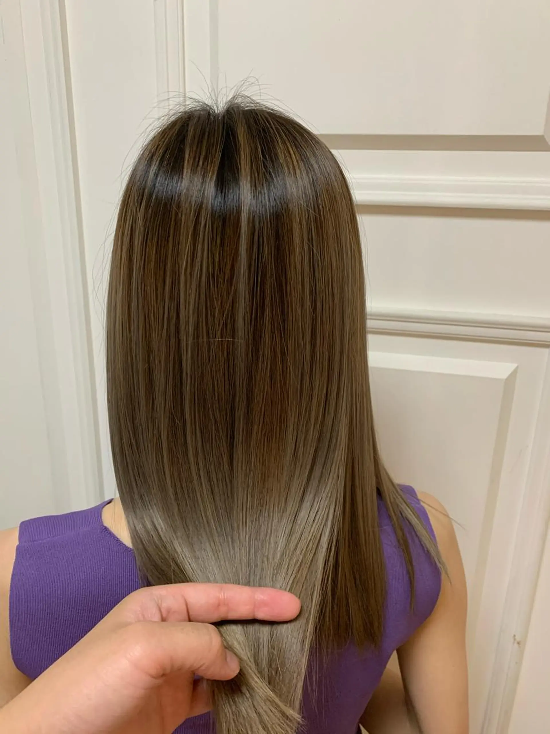 ロング カット ヘアカラー トリートメント reve所属・乾かすだけで艶髪酸性 ストレート髙橋悠耶のヘアスタイル