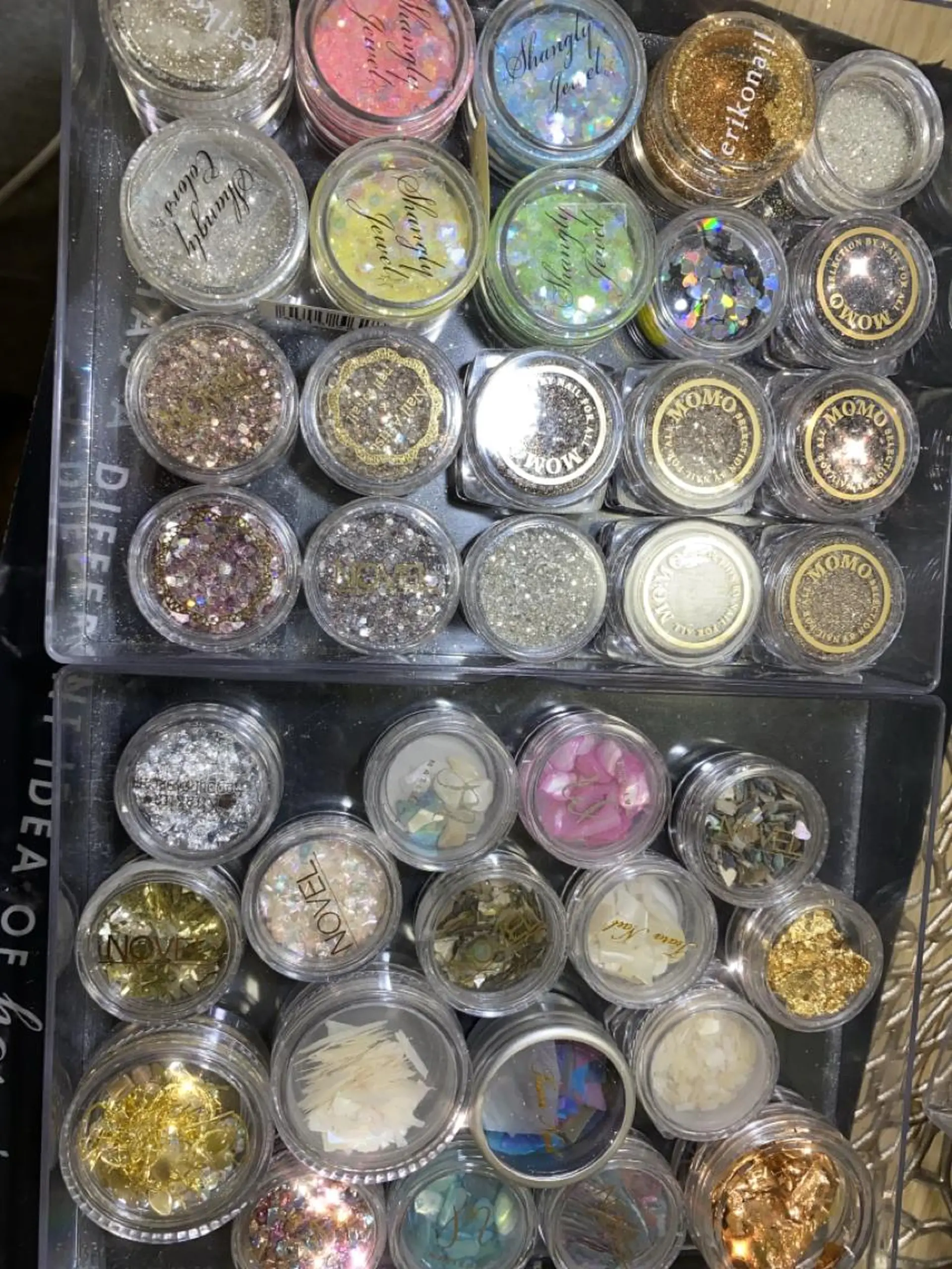 ネイル ラメ(グリッター) ストーンネイル private salon NIKOのネイルデザイン