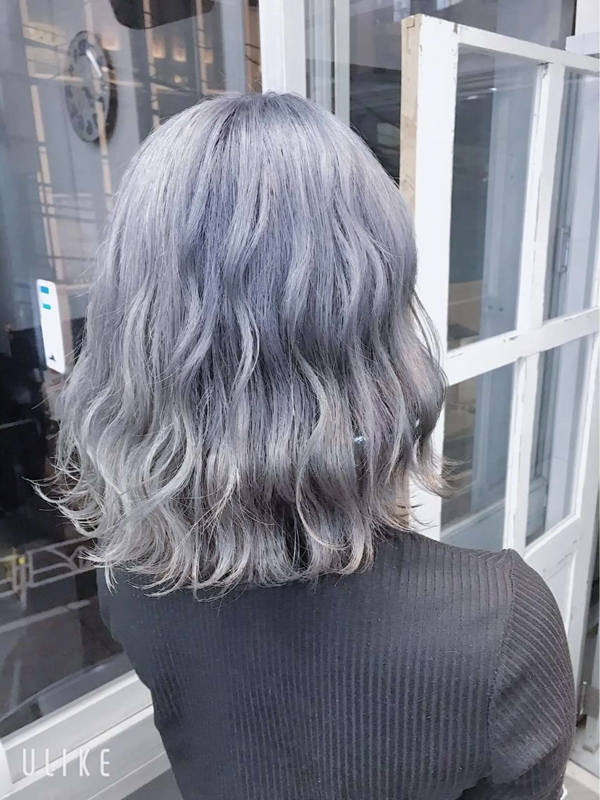 ミディアム カラー シルバー ていねい技術No.1 🌈諏訪 健太のヘアスタイル