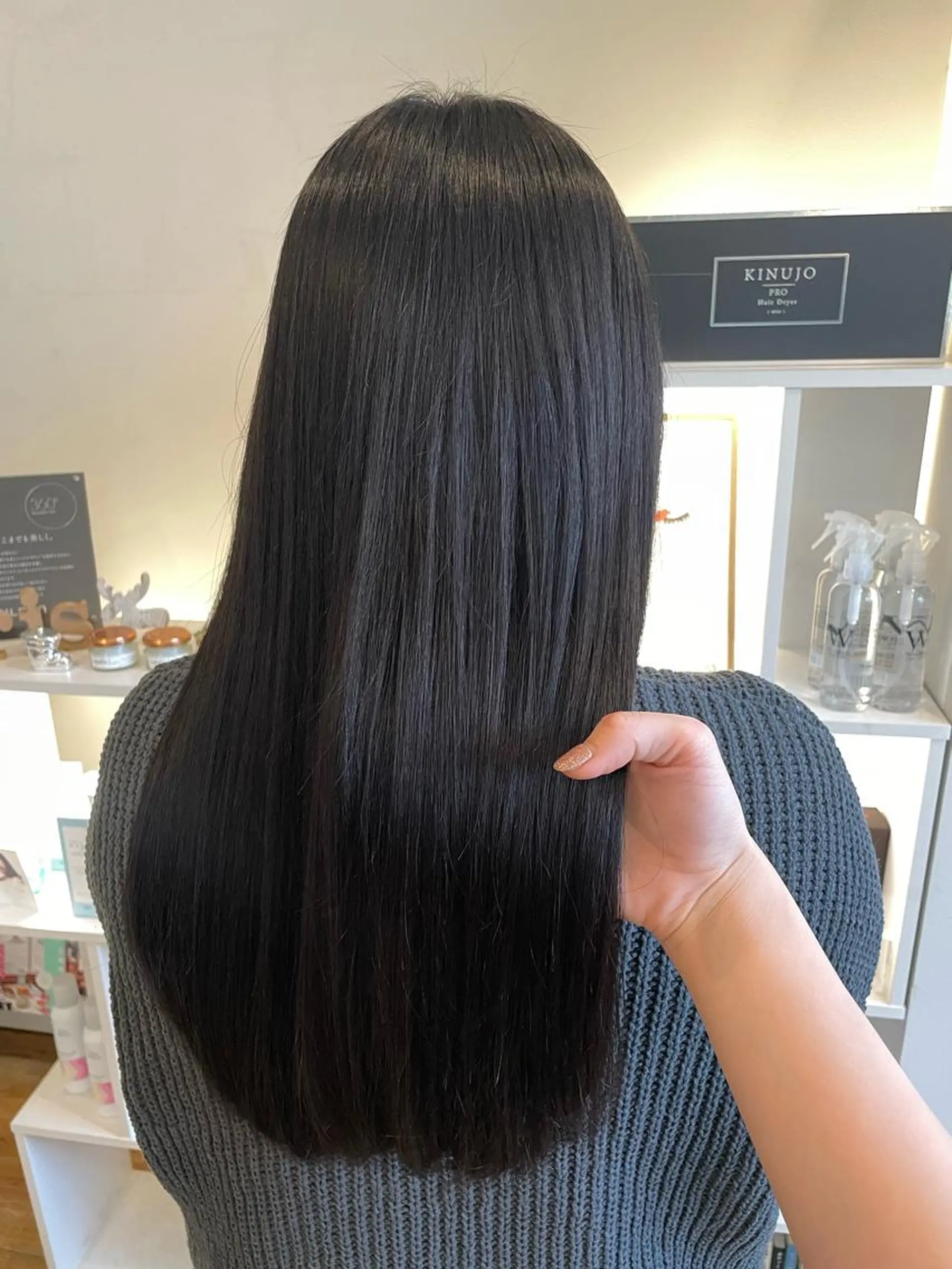 ロング パーマ ueki ayaneのヘアスタイル