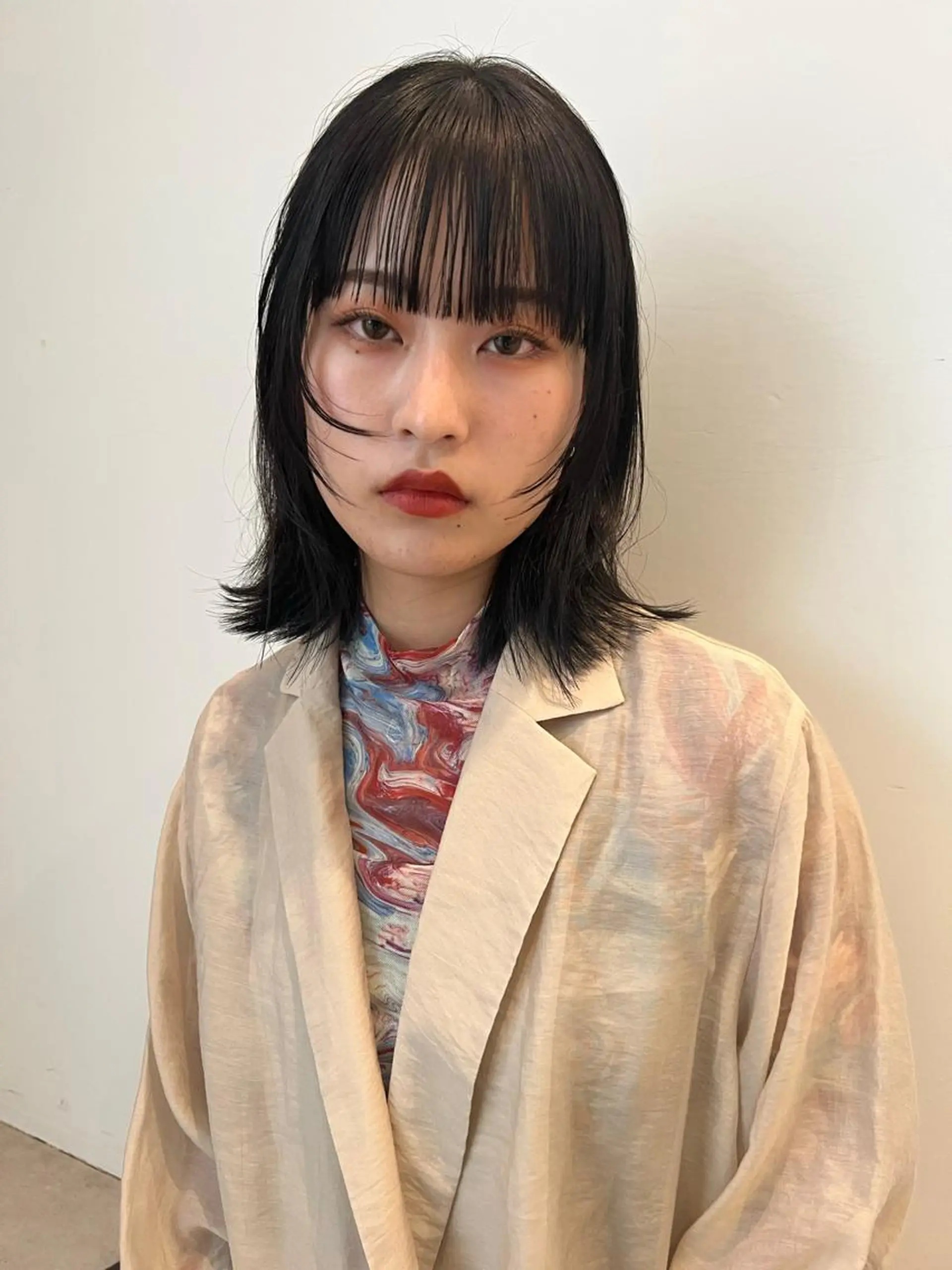 ミディアム カラー ベージュカラー 透明感カラー グレージュ ボブ カット ヘアカラー トリートメント レイヤー専門家 ダブルカラー修のヘアスタイル