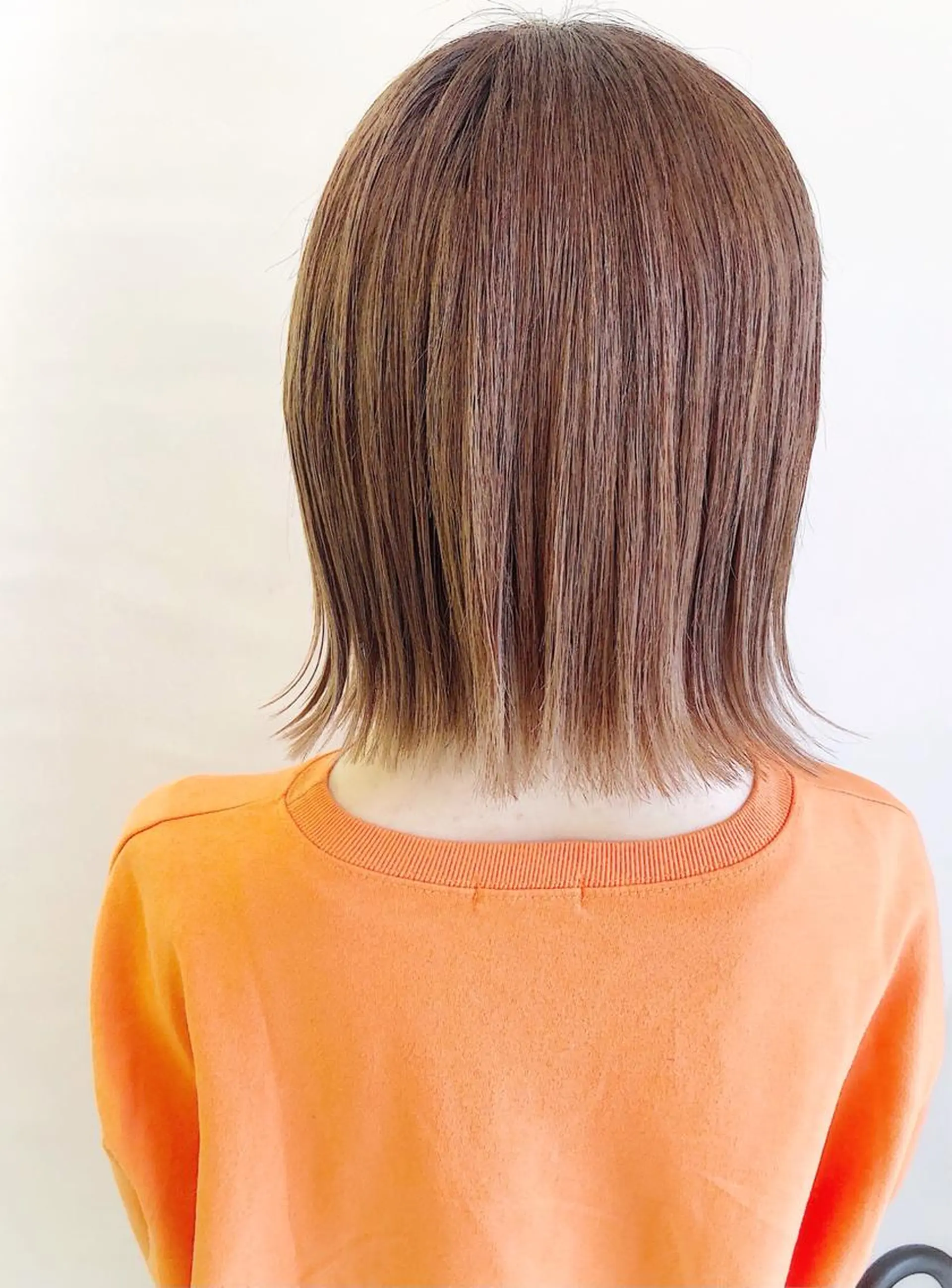 ミディアム カラー 齋藤 咲のヘアスタイル