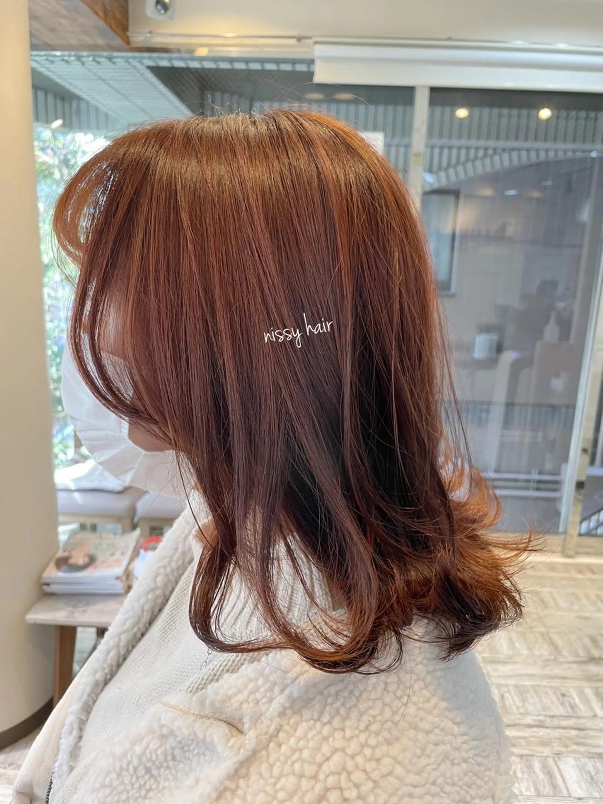 ミディアム カラー アッシュ ベージュカラー ブルーカラー ブルーグレー ブルーグレージュ ヘアカラー トリートメント 【垢抜け大人髪】 TIARA西山のヘアスタイル