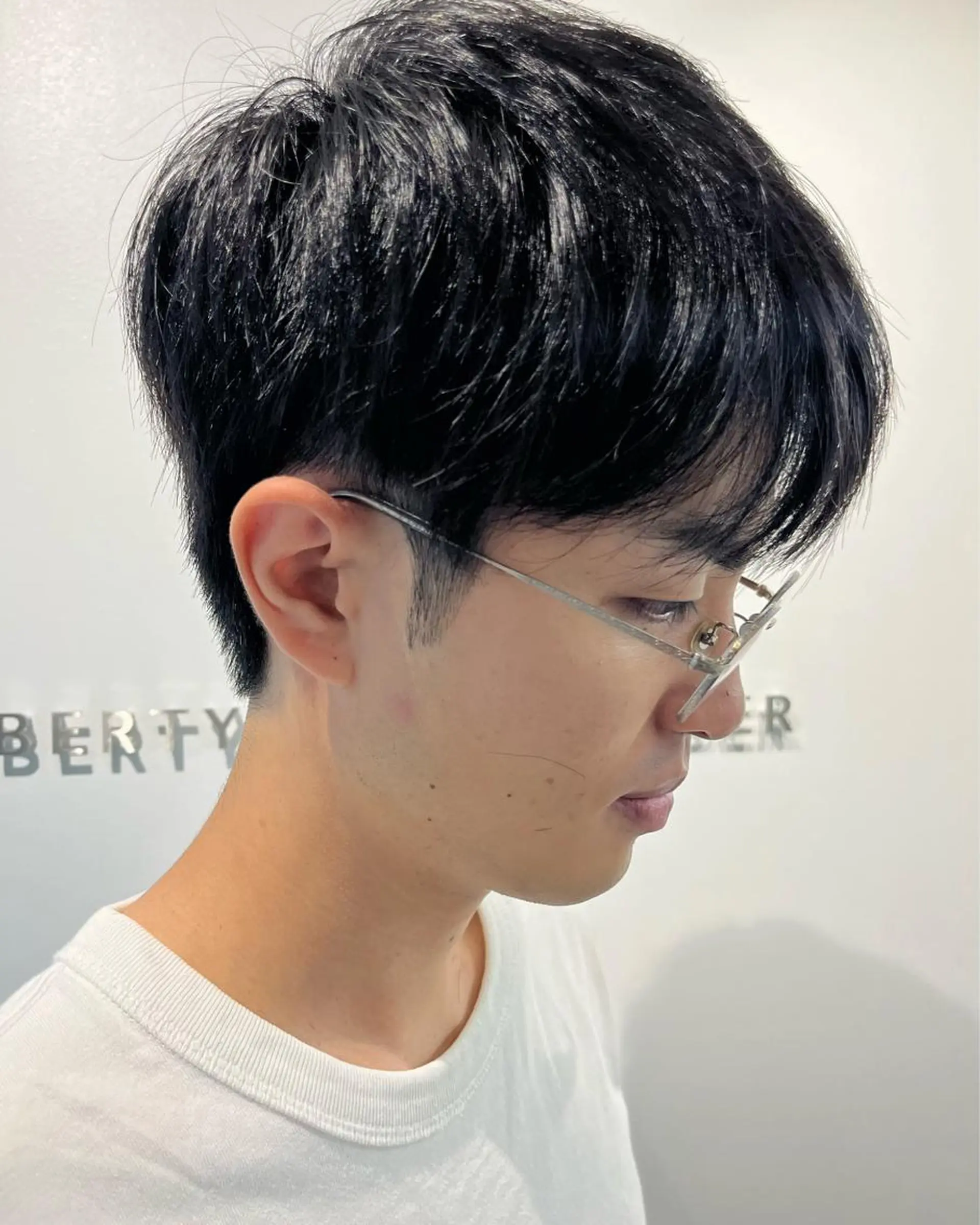 ショート メンズ フェードカット マンバンヘア モヒカン マッシュ メンズショート カット HANA ハナのヘアスタイル