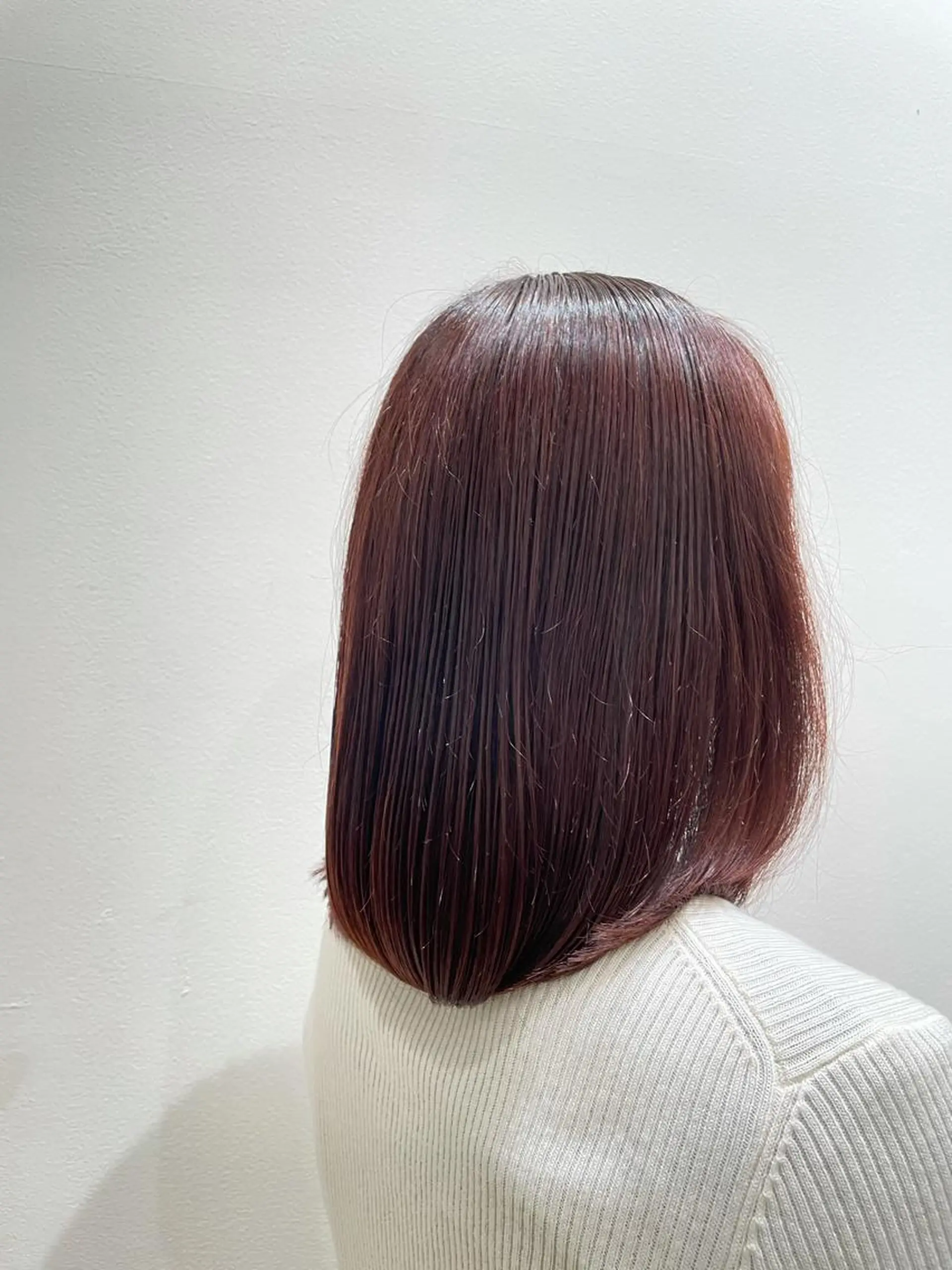 ミディアム カラー ボブ/透明感カラー EMIRIのヘアスタイル