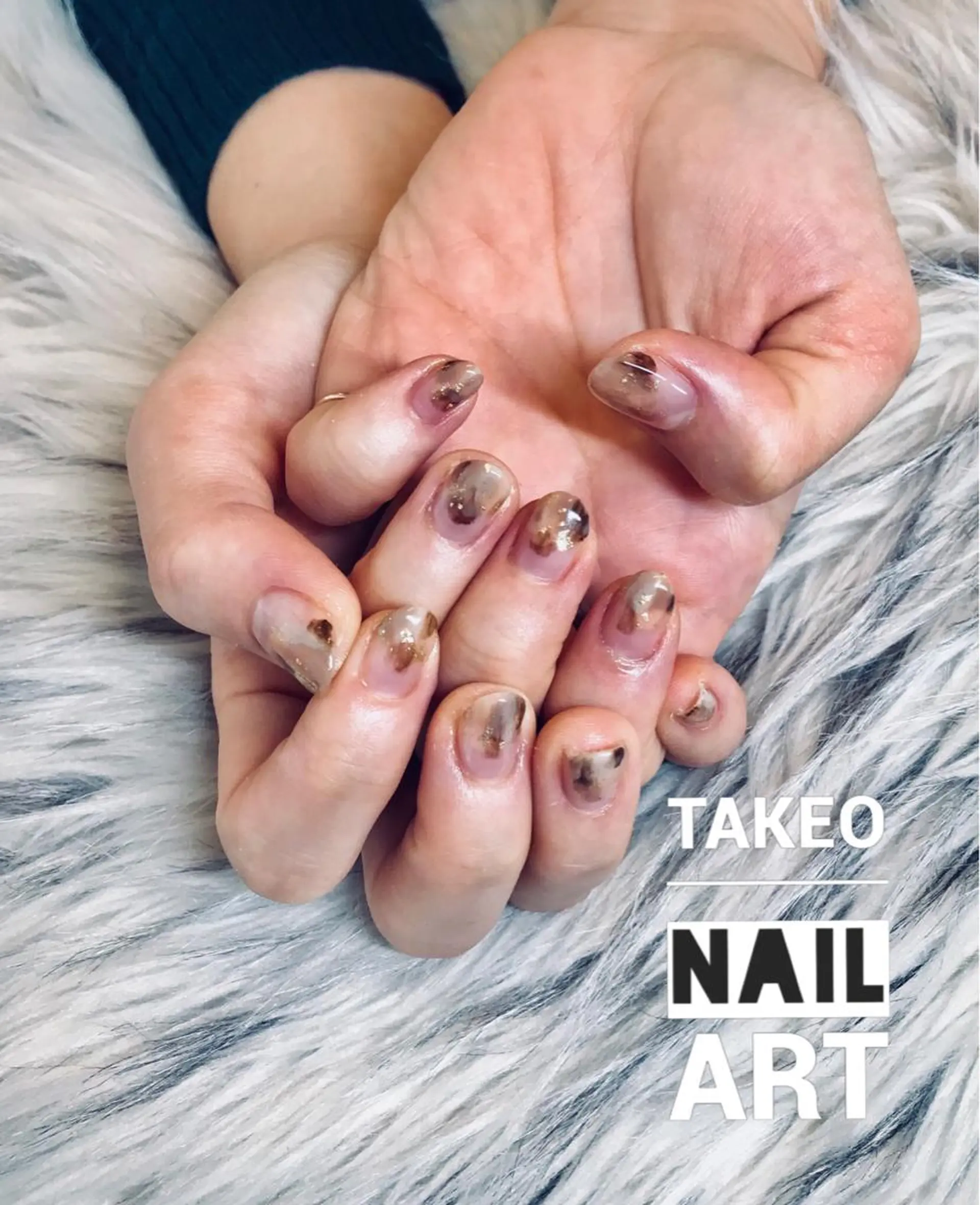ショート ネイル ブラウン クリアネイル ニュアンスネイル ハンドネイル ハンドケア nail&eye Aoのマツエク・マツパデザイン