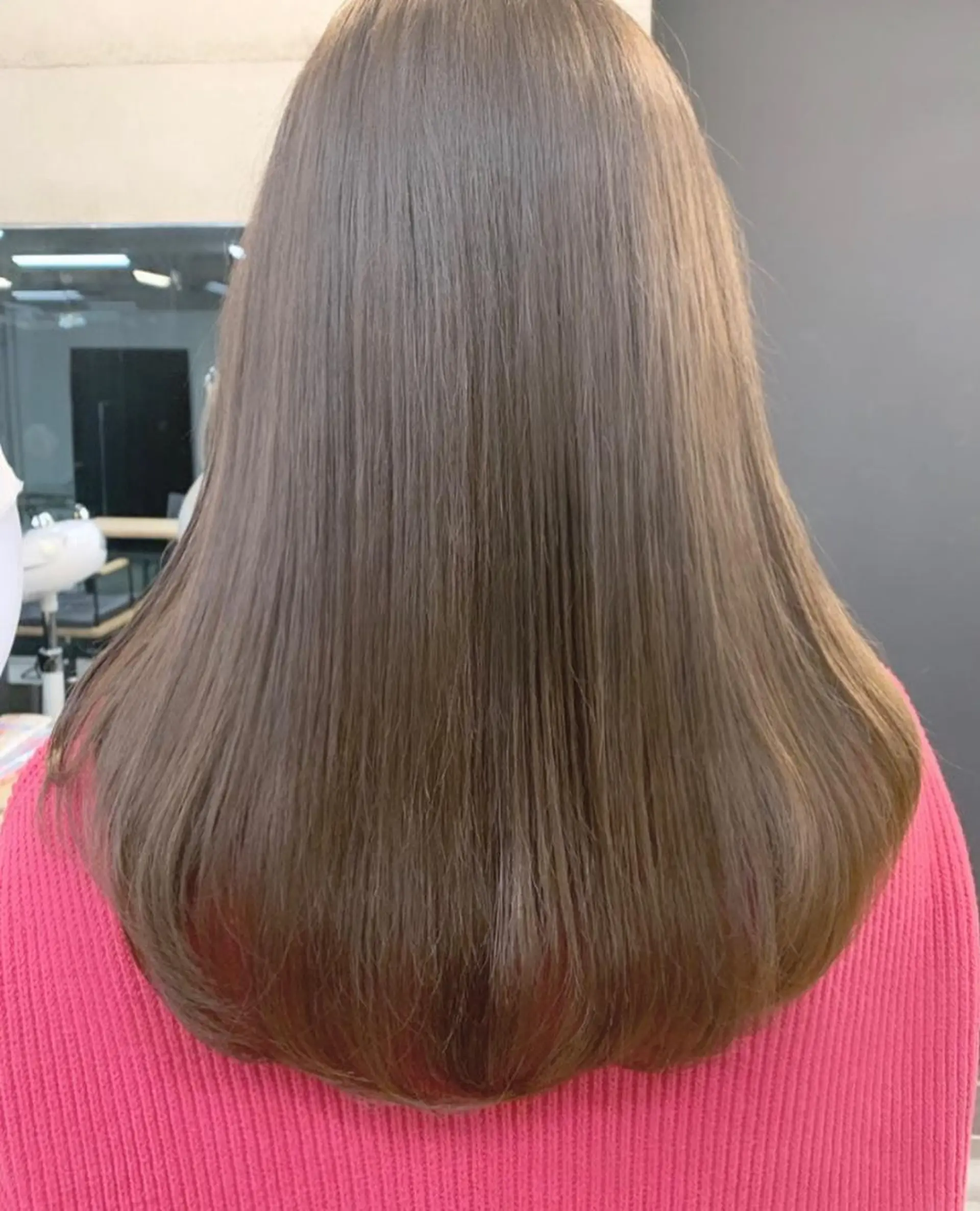 カラー 透明感/オリーブ/ グレージュ/YUKAのヘアスタイル