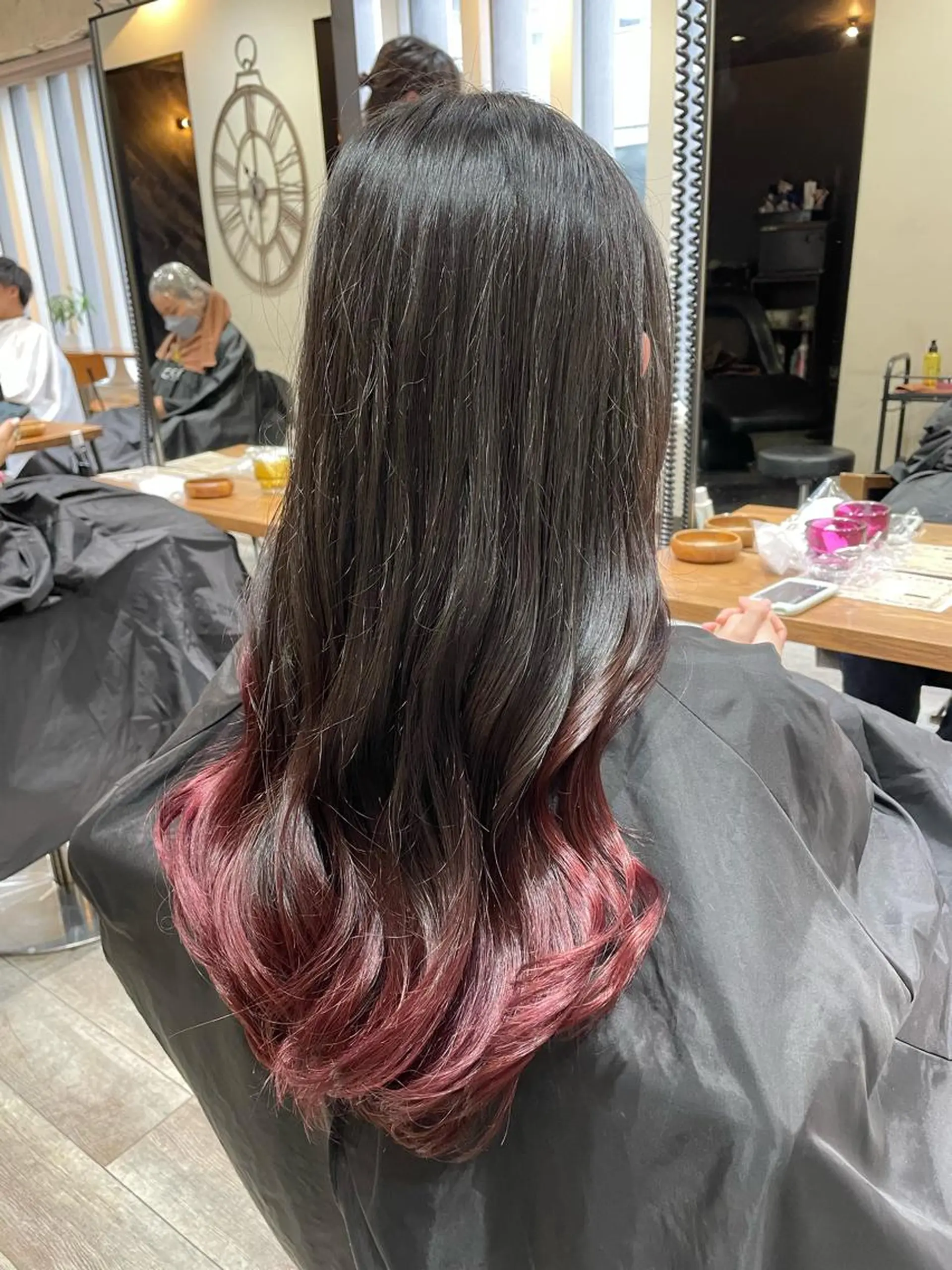 ロング カラー グラデーションカラー レッドカラー カット ヘアカラー ACROあべの店所属・艶カラー/インナー /グラデ/大西小百合のヘアスタイル