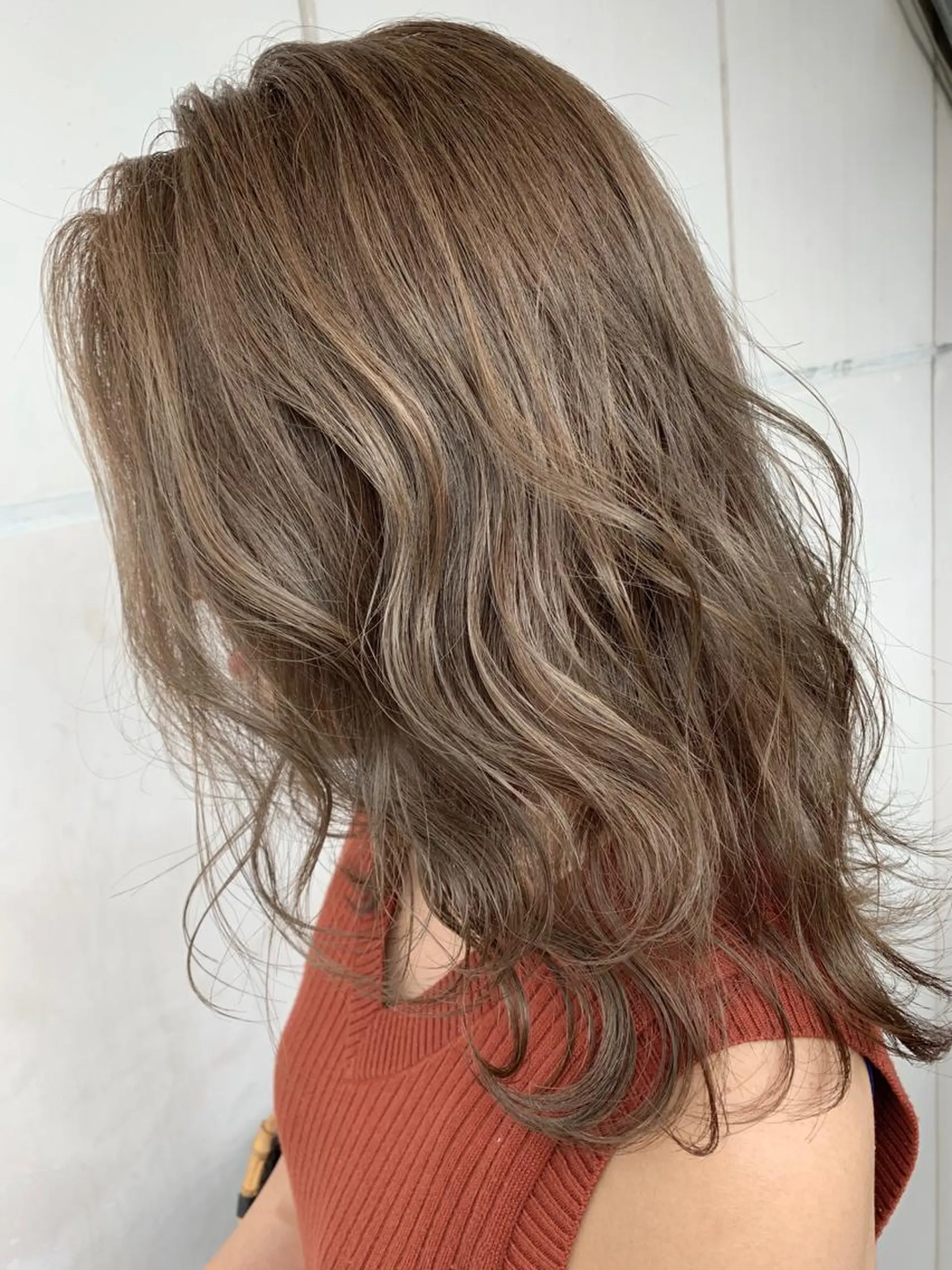 ミディアム カラー ヘアカラー トリートメント 髪質改善will hairdesignのヘアスタイル