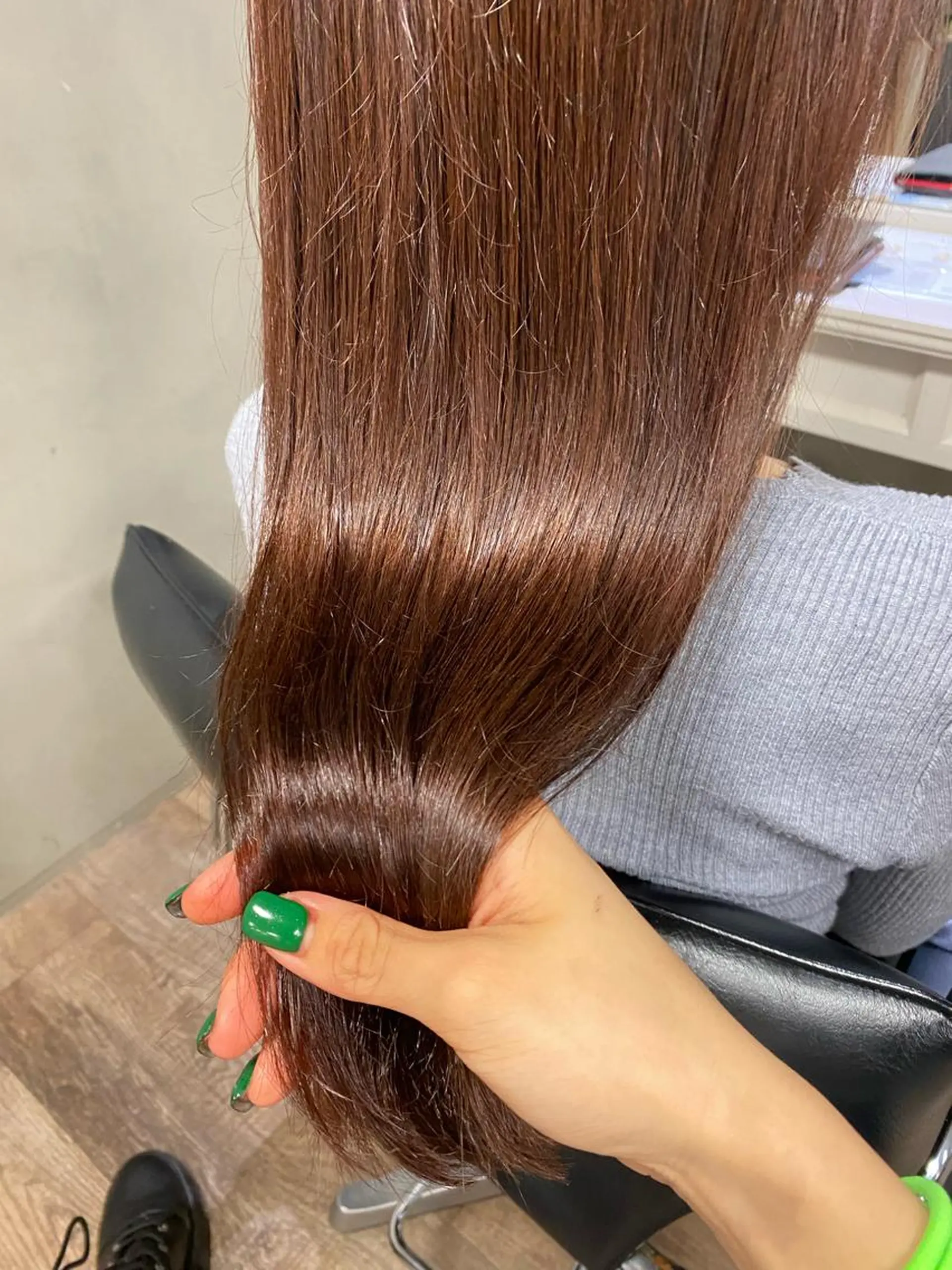 ロング カラー カット ヘアカラー トリートメント 梅田ハイトーン チダ ヒナノのヘアスタイル