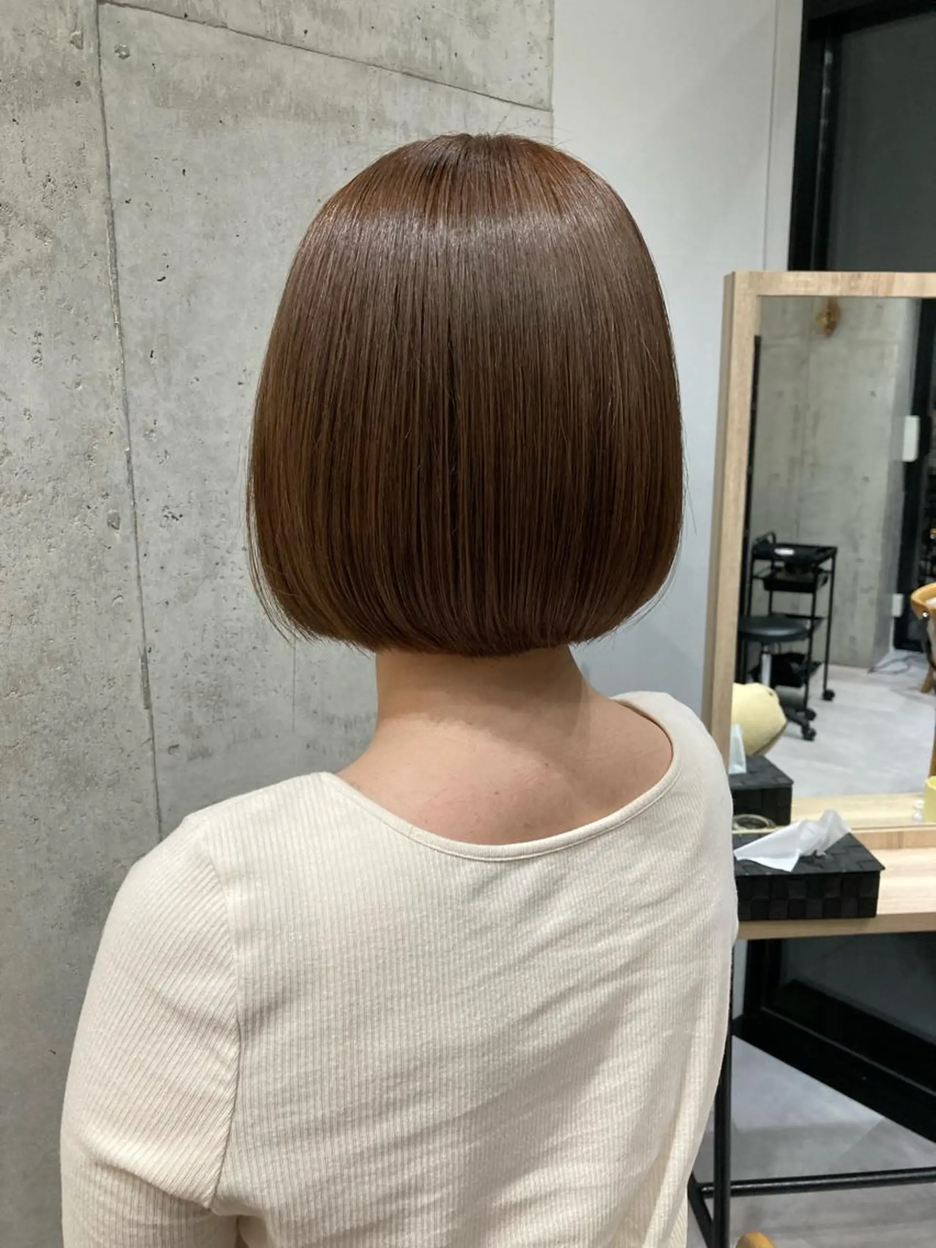 ショート ✨色持ちの良い艶 カラー✨蟹江真世のヘアスタイル