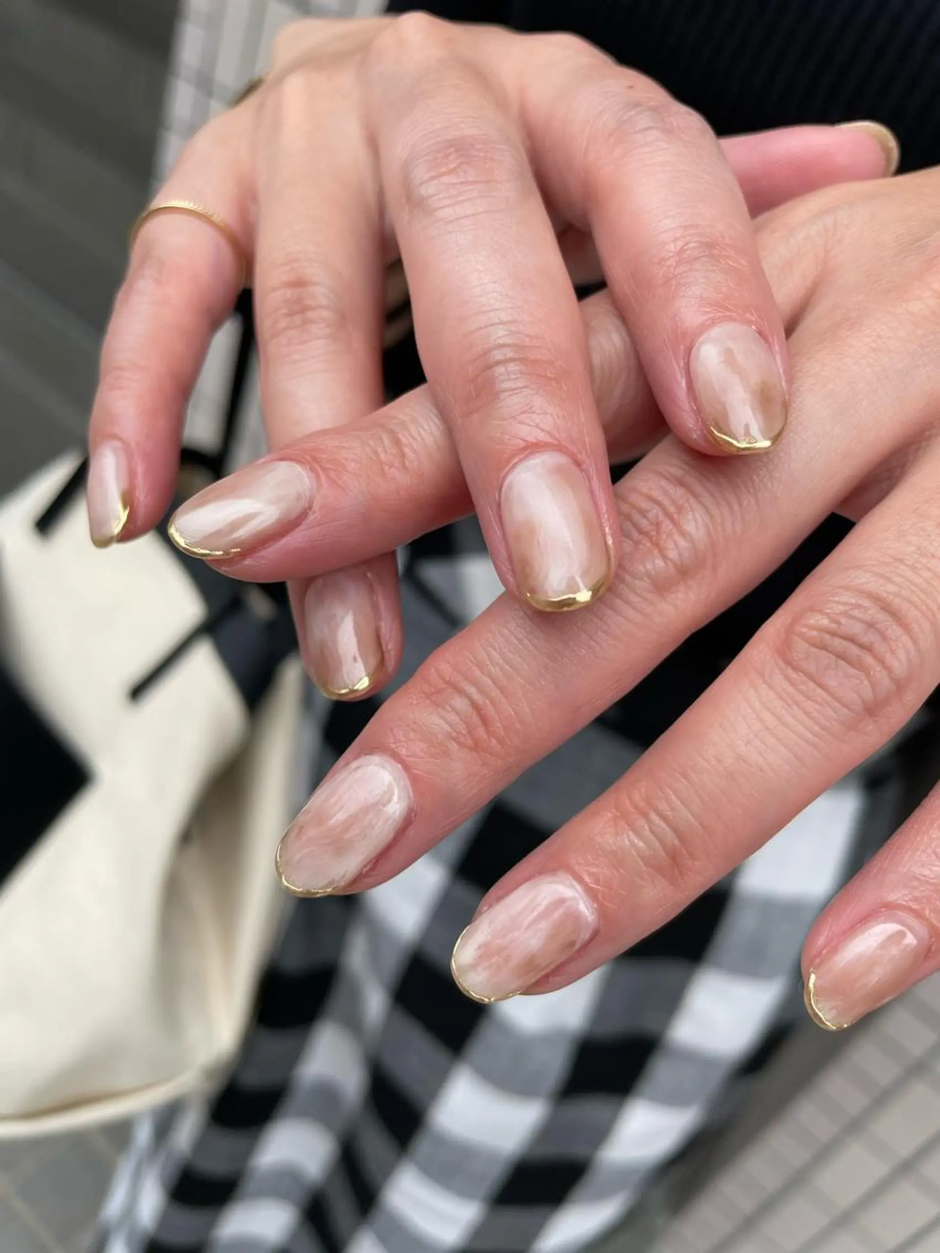 ネイル アートネイル フレンチネイル ジェルネイル ガラスフレンチ グラデーション Me d'eau所属・Me d'eau Rinaのネイルデザイン