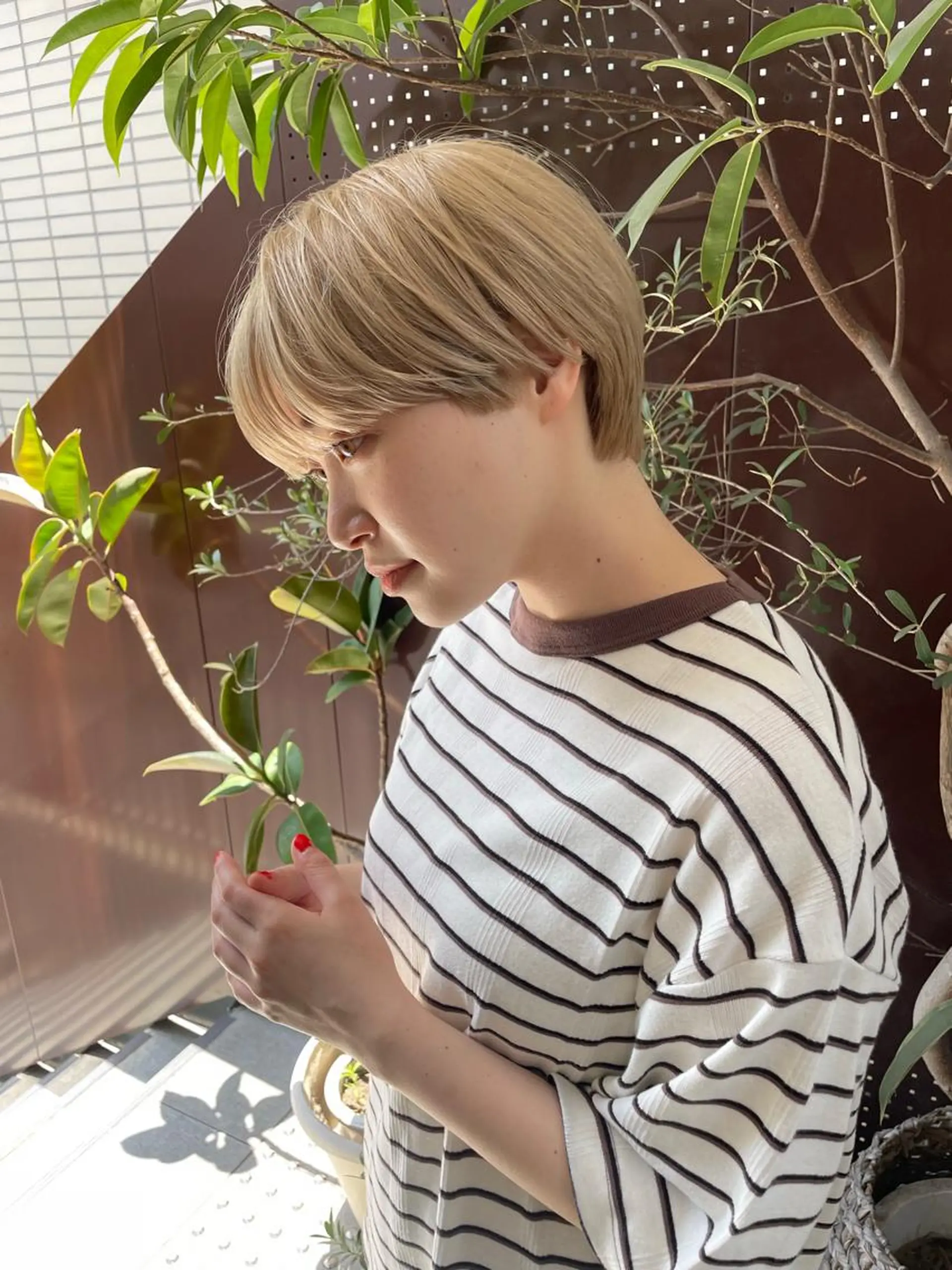 ショート カラー ベージュカラー ブリーチ ブロンド ブロンドベージュ ヘアカラー トリートメント ボブ/レイヤー/ケア パーマ/リュウタのヘアスタイル