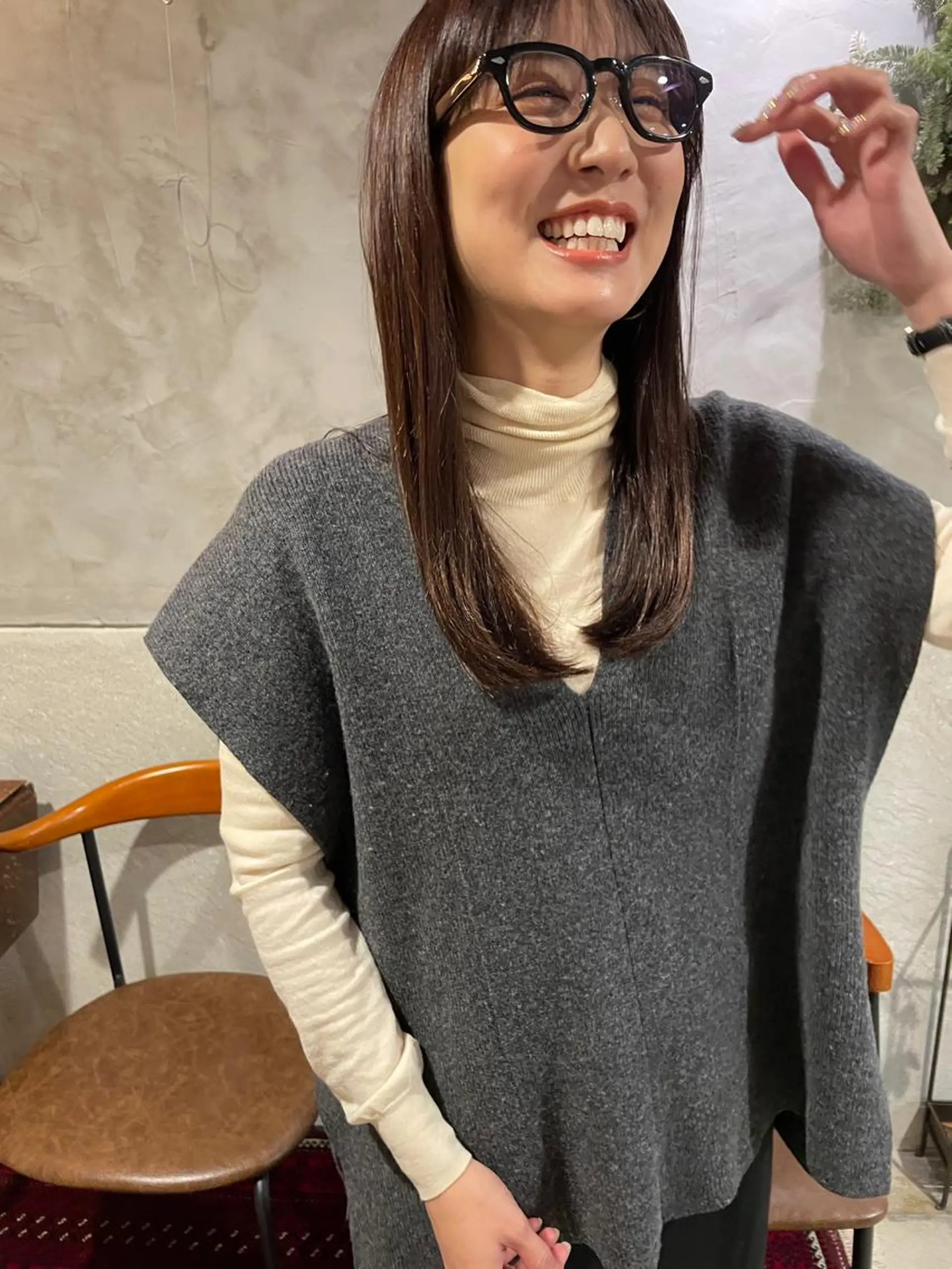 ロング カット ヘアカラー トリートメント さの あやねのヘアスタイル