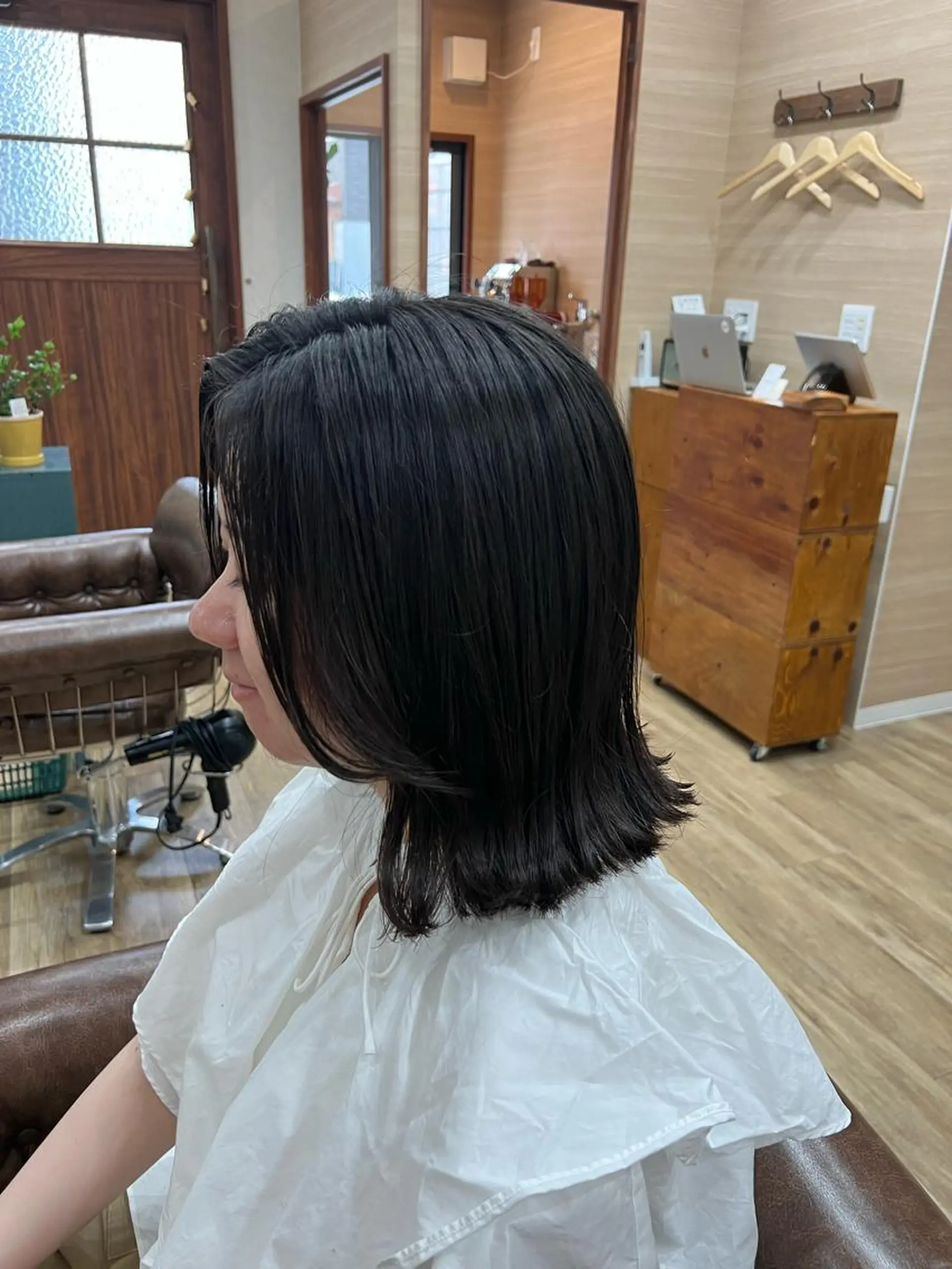 ミディアム ボブ レイヤーカット 🍇おぐら めぐみ🍇のヘアスタイル