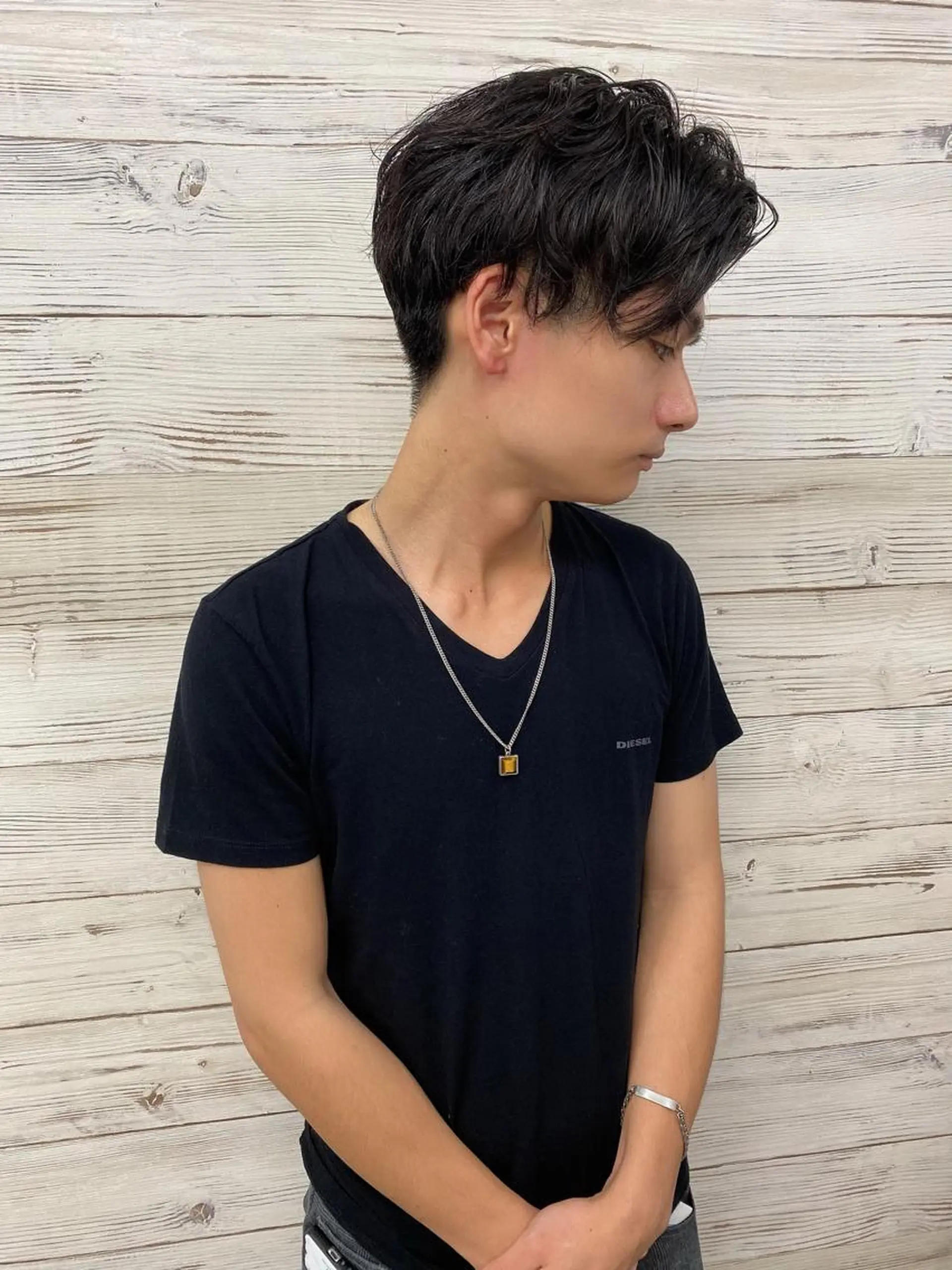 ショート カラー パーマ メンズ ショートボブ 編み込みエクステ シールエクステ メンズバレイヤージュ メンズブリーチ LAVENDIA Azabu所属・LAVENDIA 初音のヘアスタイル