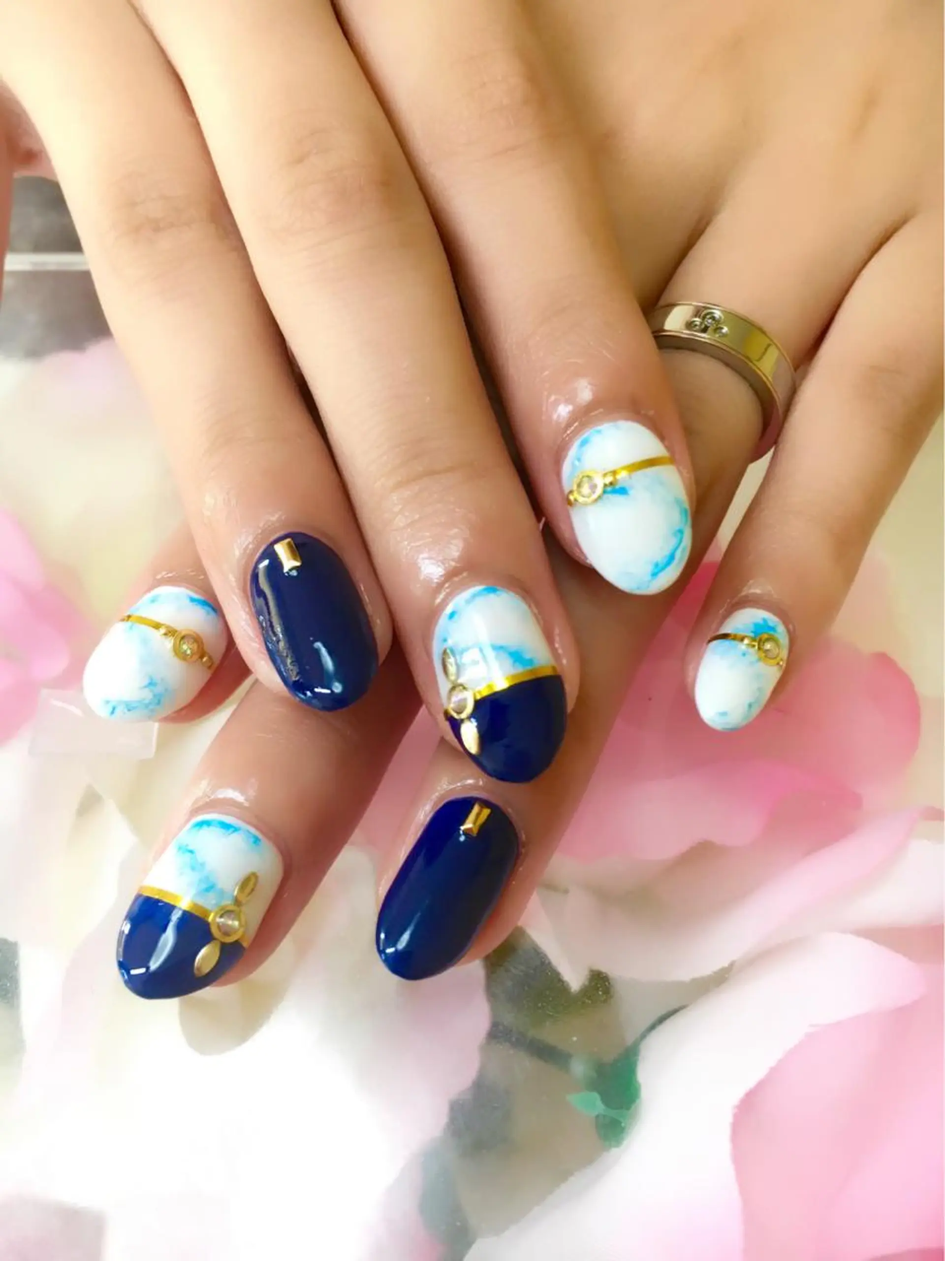 ネイル フットネイル ジェルネイル ネイビー パラジェル 冬ネイル clover nailのネイルデザイン