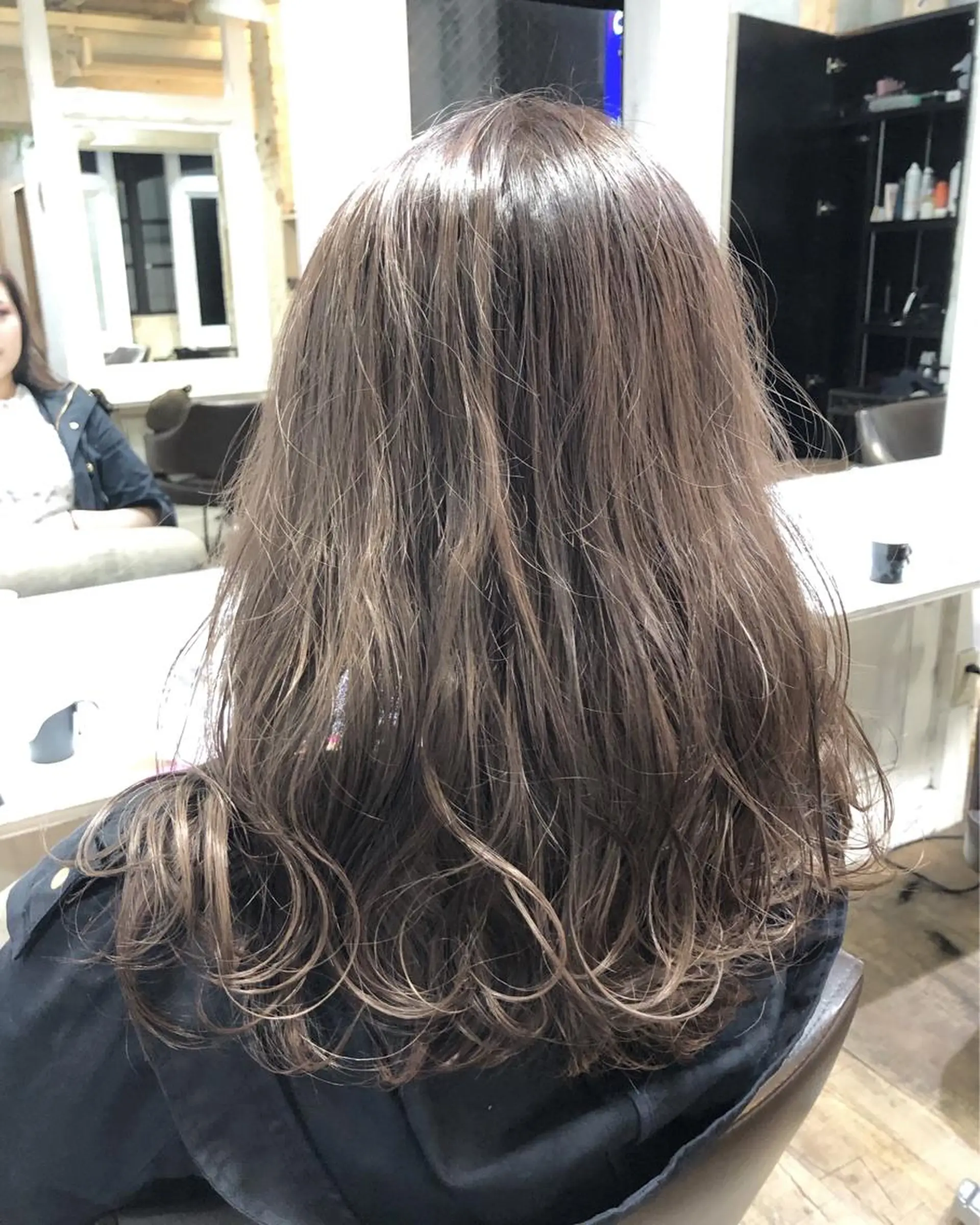 ミディアム カラー ヘアアレンジ グレージュ nico...所属・遠藤 拓馬のヘアスタイル