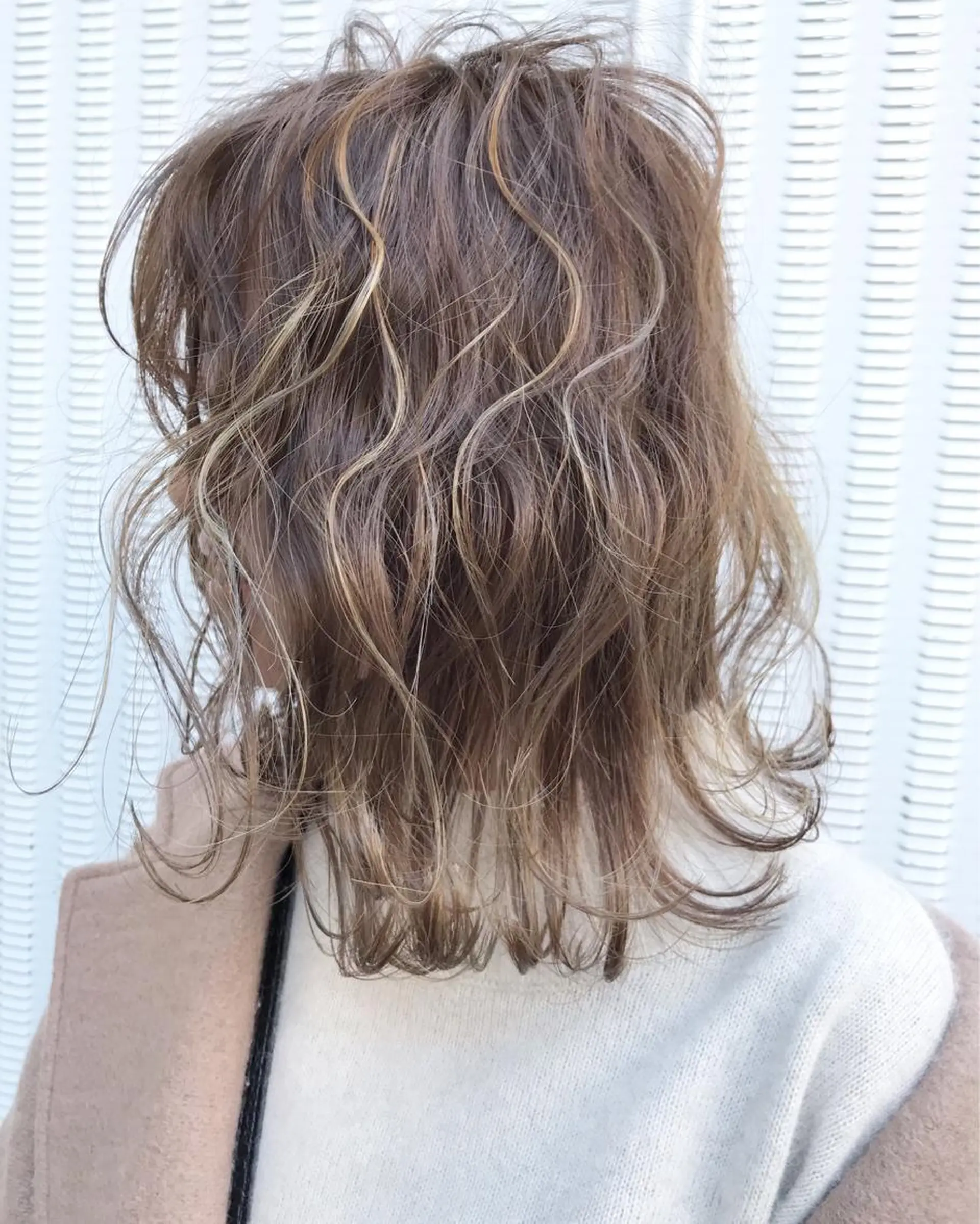 ミディアム ハイライト Musiiik hairのヘアスタイル