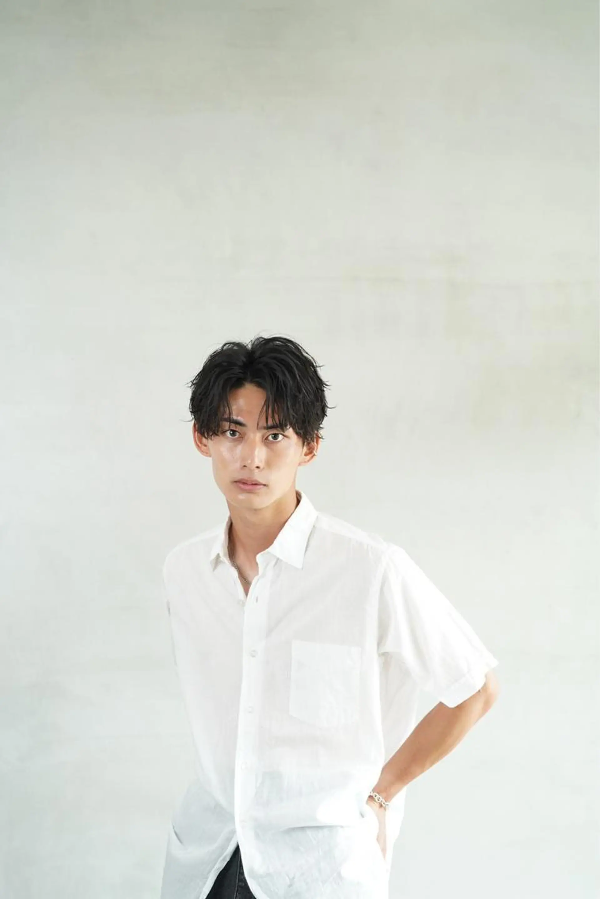 ミディアム パーマ メンズ ミディアムパーマ マッシュ メンズパーマ ツイストスパイラルパーマ 波巻きパーマ カット パーマ fifth 天神大名所属・天神大名メンズパーマ 【fifth】のヘアスタイル