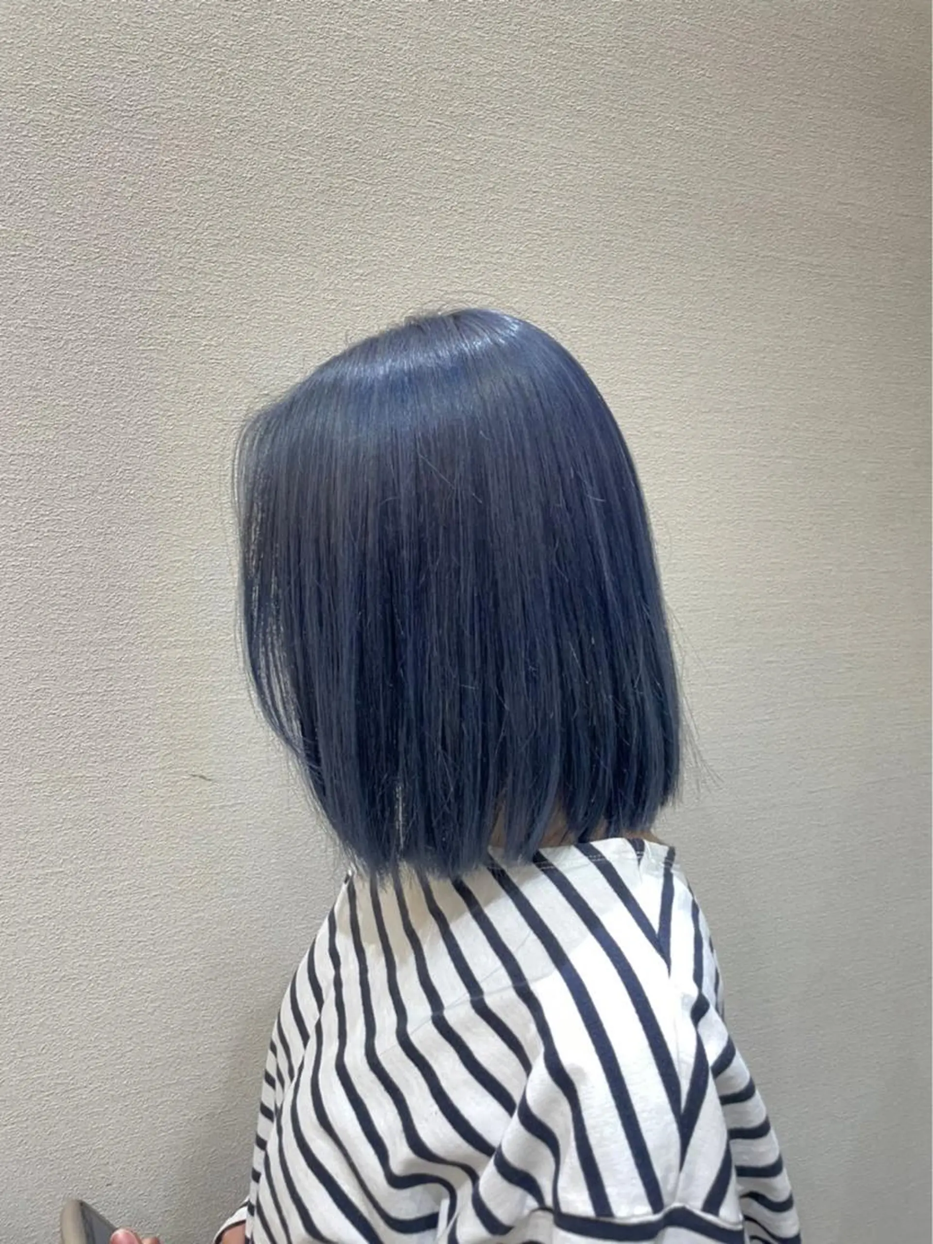 ミディアム カラー ブリーチ ブルーカラー 🩵髪質改善カラー 🩵SHURIのヘアスタイル